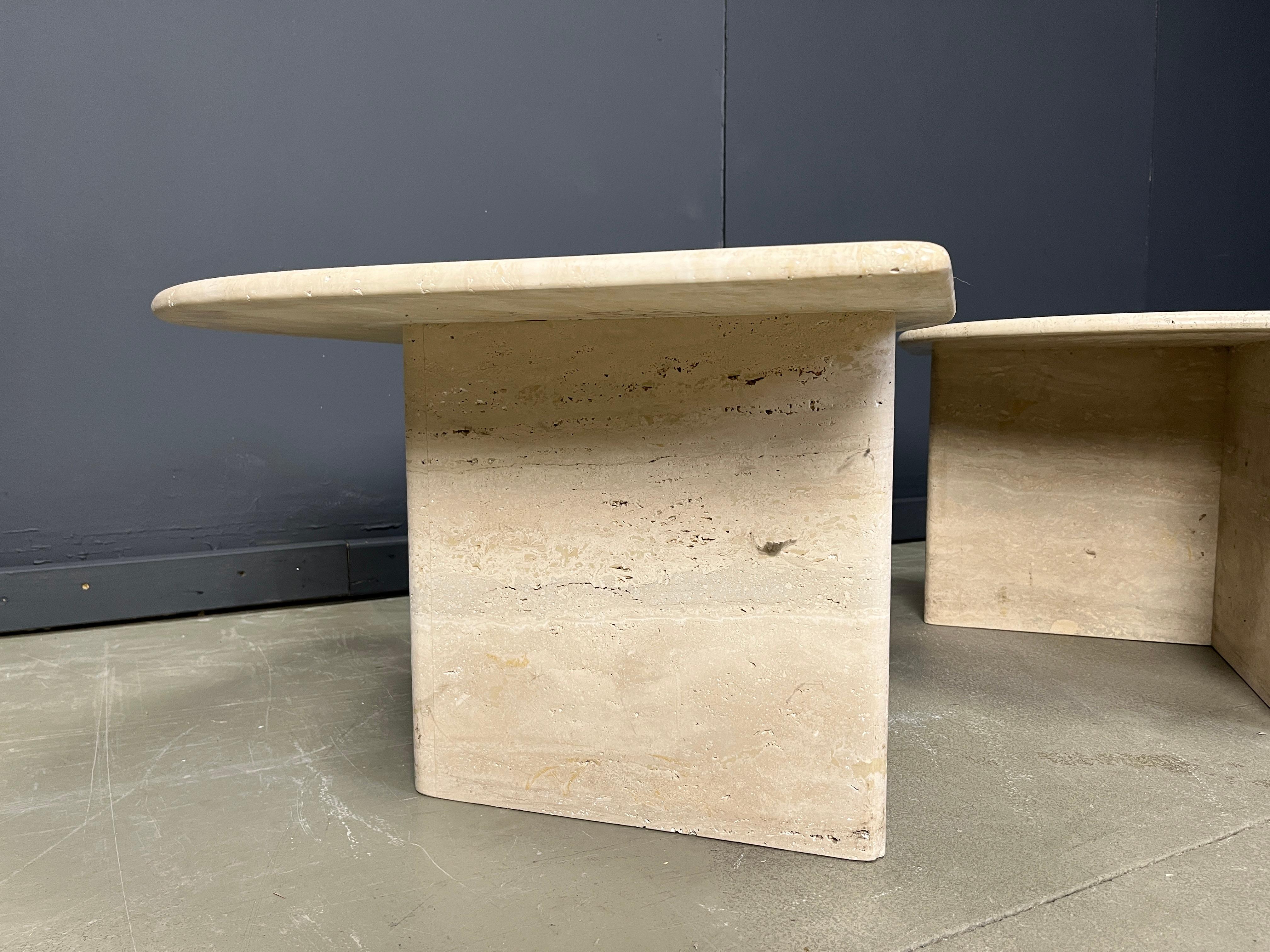 Mid-Century Modern Pair of vintage travertine coffee tables or side tables, 1970s For Sale