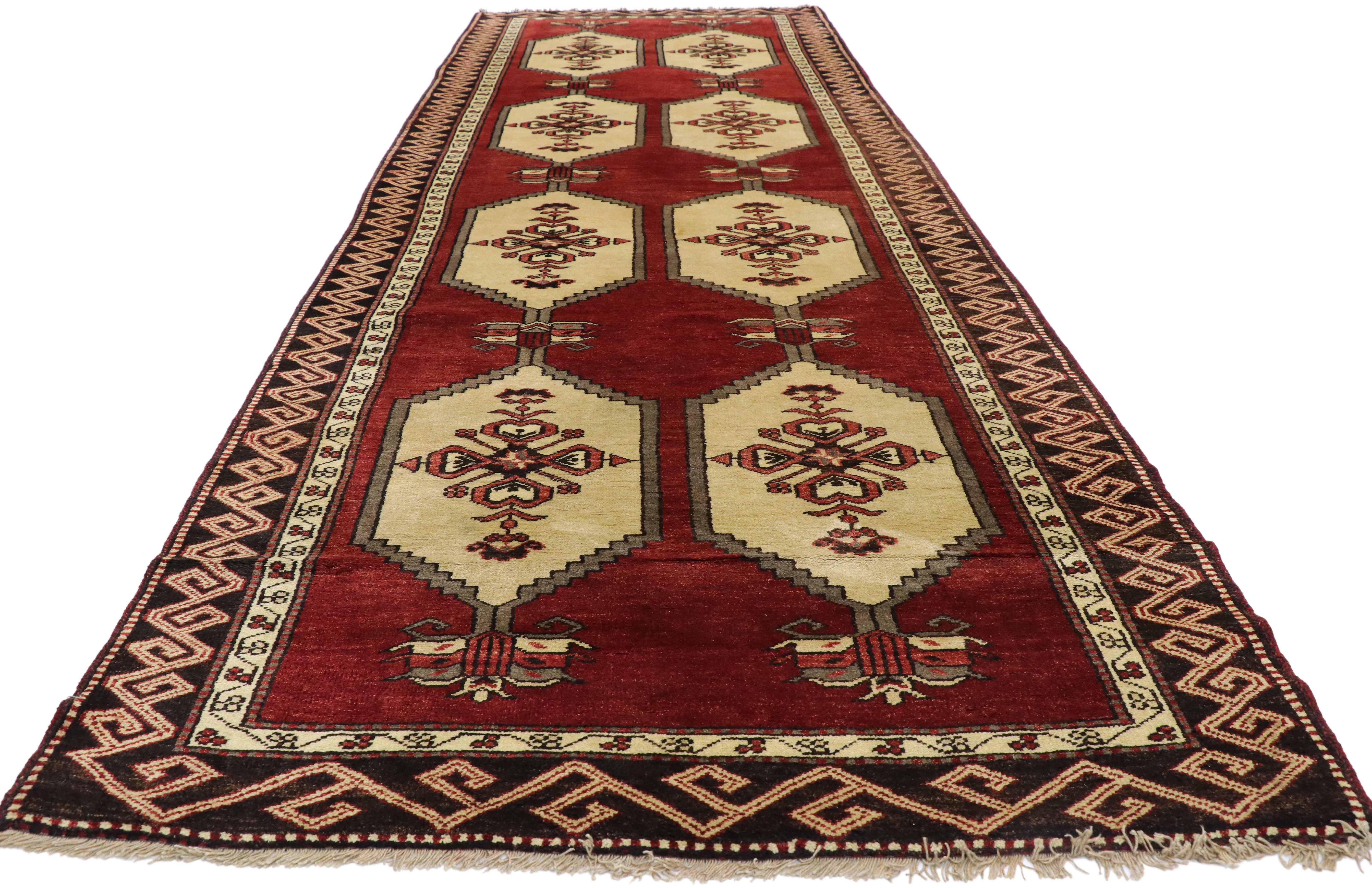 Pair of Vintage Turkish Oushak Runners with Art Deco Style In Good Condition For Sale In Dallas, TX