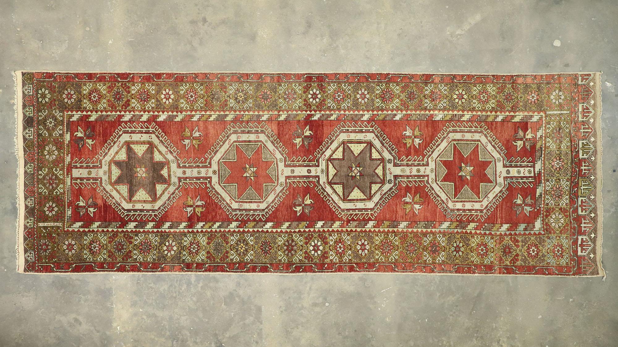 Coppia di tappeti turchi d'epoca Oushak Gallery con stile moderno di metà secolo in vendita 11