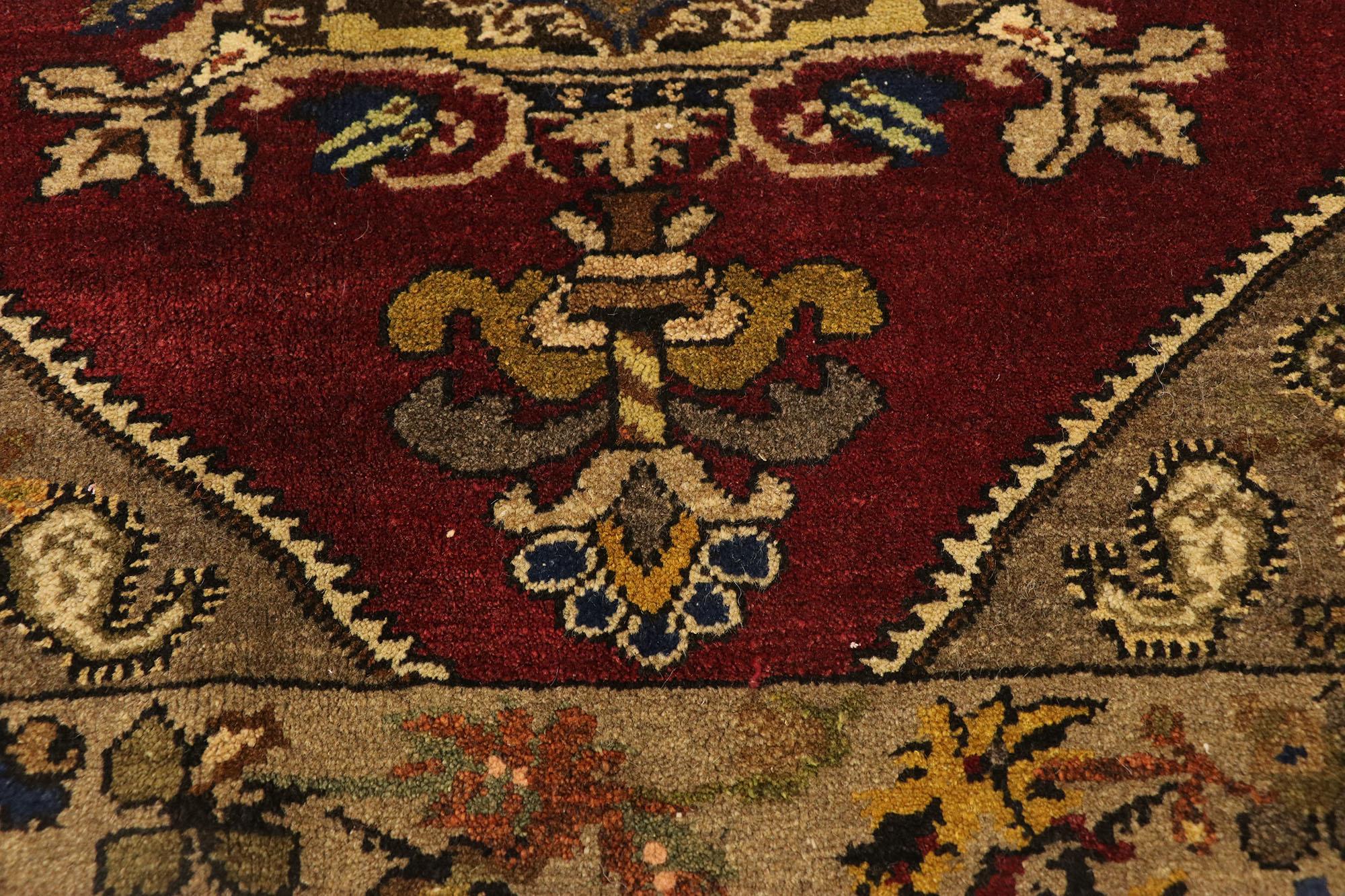 Pair of Vintage Turkish Oushak Yastik Scatter Rugs, Matching Small Accent Rugs In Good Condition In Dallas, TX