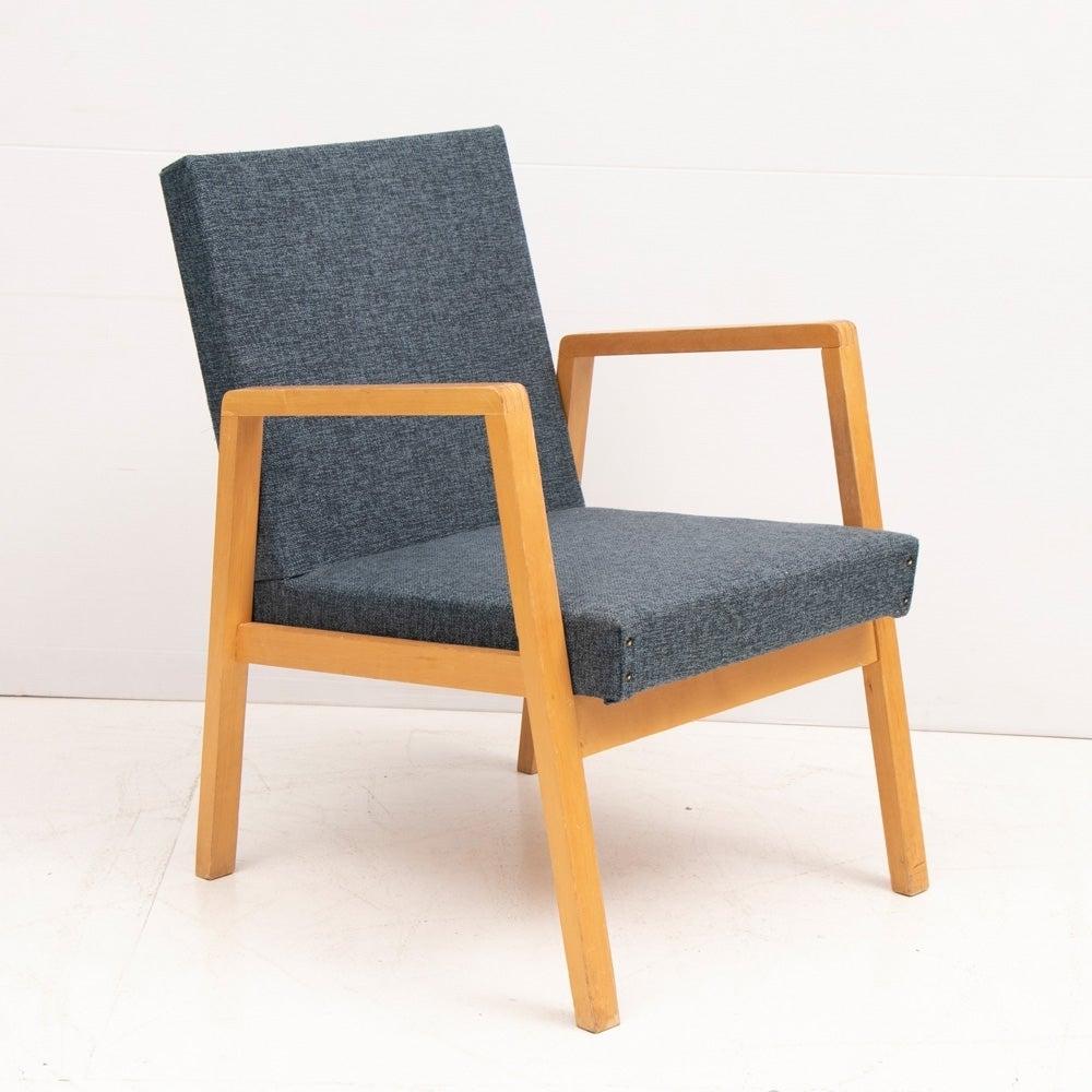 Finnish Pair of Vintage Upholstered Hallway Chairs 54/404 by Alvar Aalto, Circa 1950s For Sale