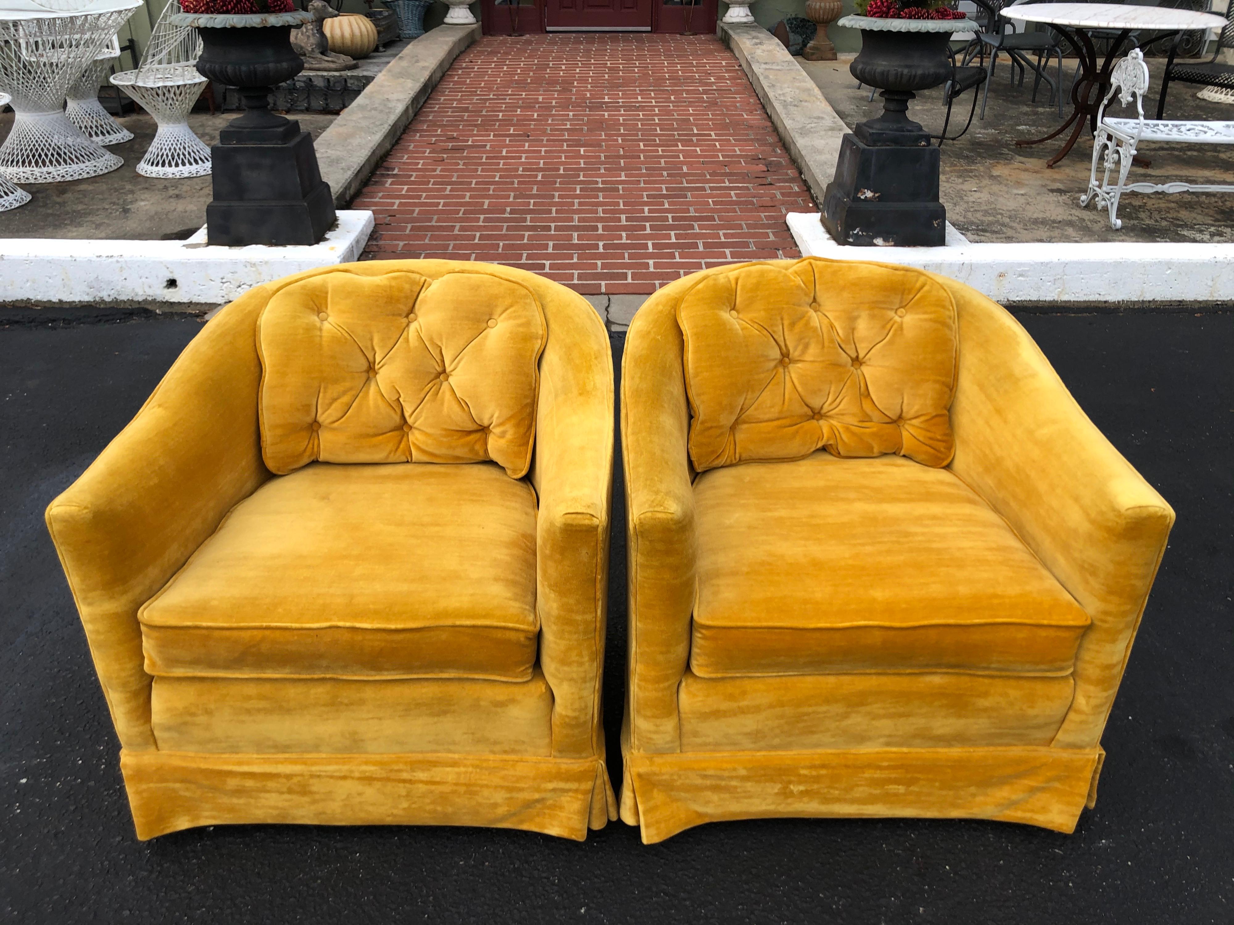 Pair of Vintage Velvet Club Chairs in Mustard 8
