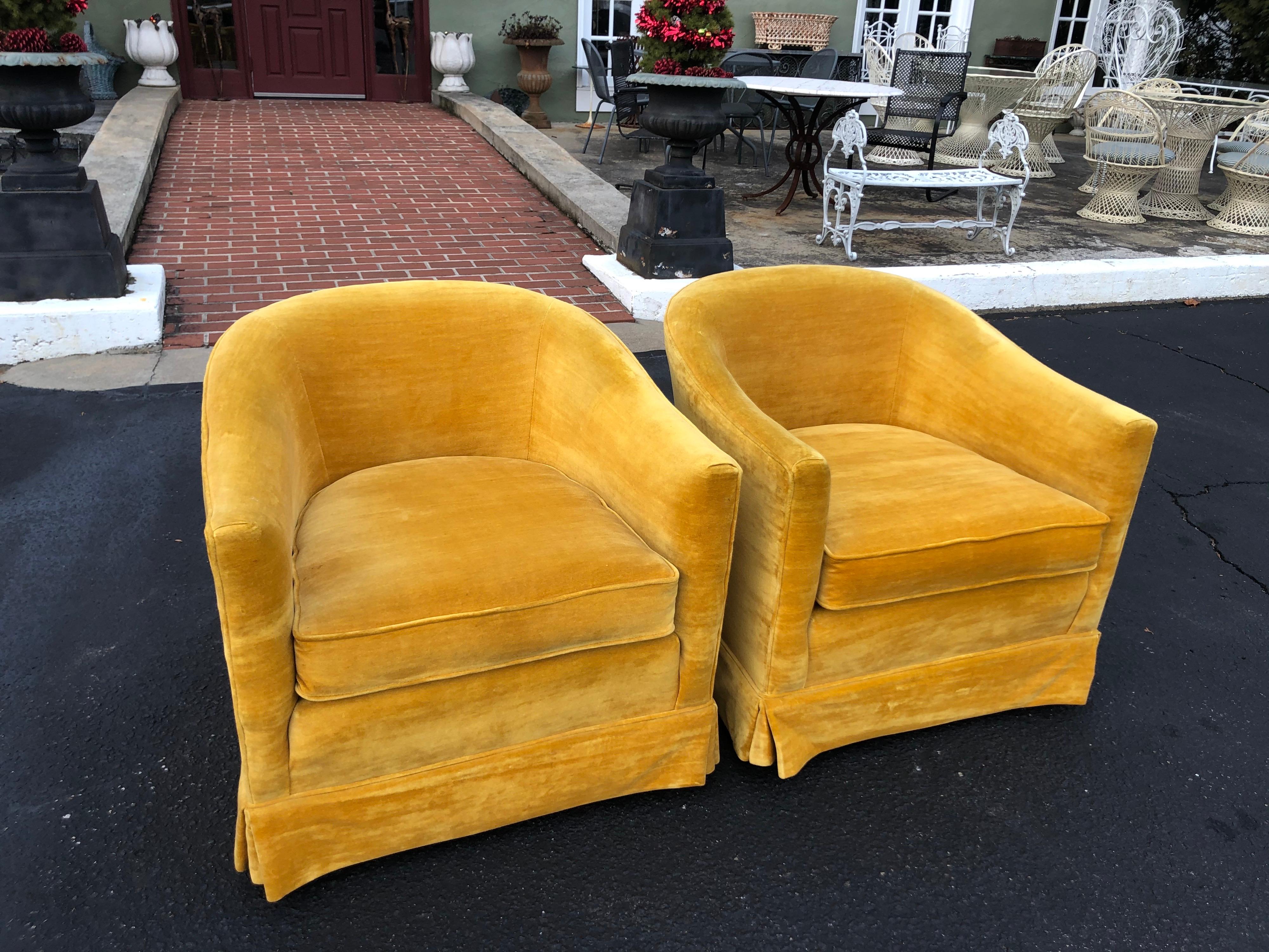 Pair of vintage velvet club chairs in a rich golden mustard yellow. High Hollywood regency glam style.
Plush and cushy these would compliment any loving room or dressing room. Tragically these beauties do not swivel but have four wooden feet. They