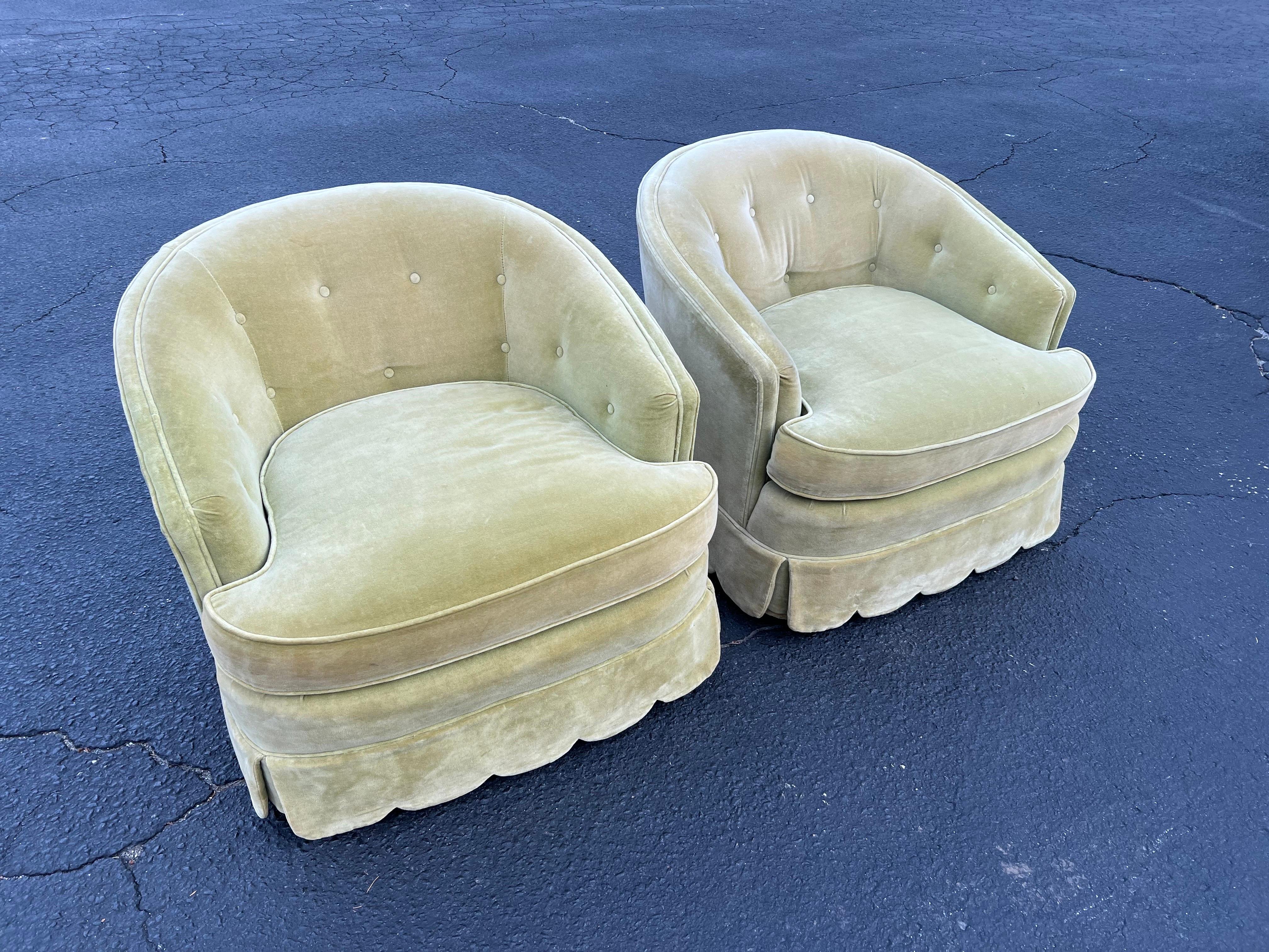 Pair of Vintage Velvet Henredon Swivel Chairs 3