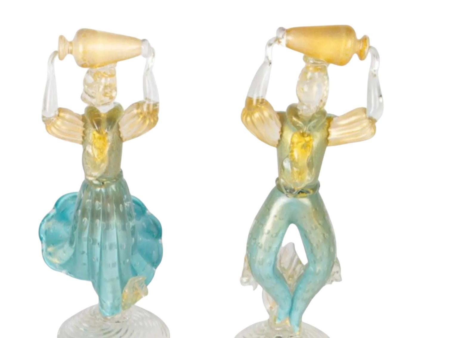 Luigi XV Coppia di figure in vetro di Murano d'epoca, di origine veneziana e italiana in vendita