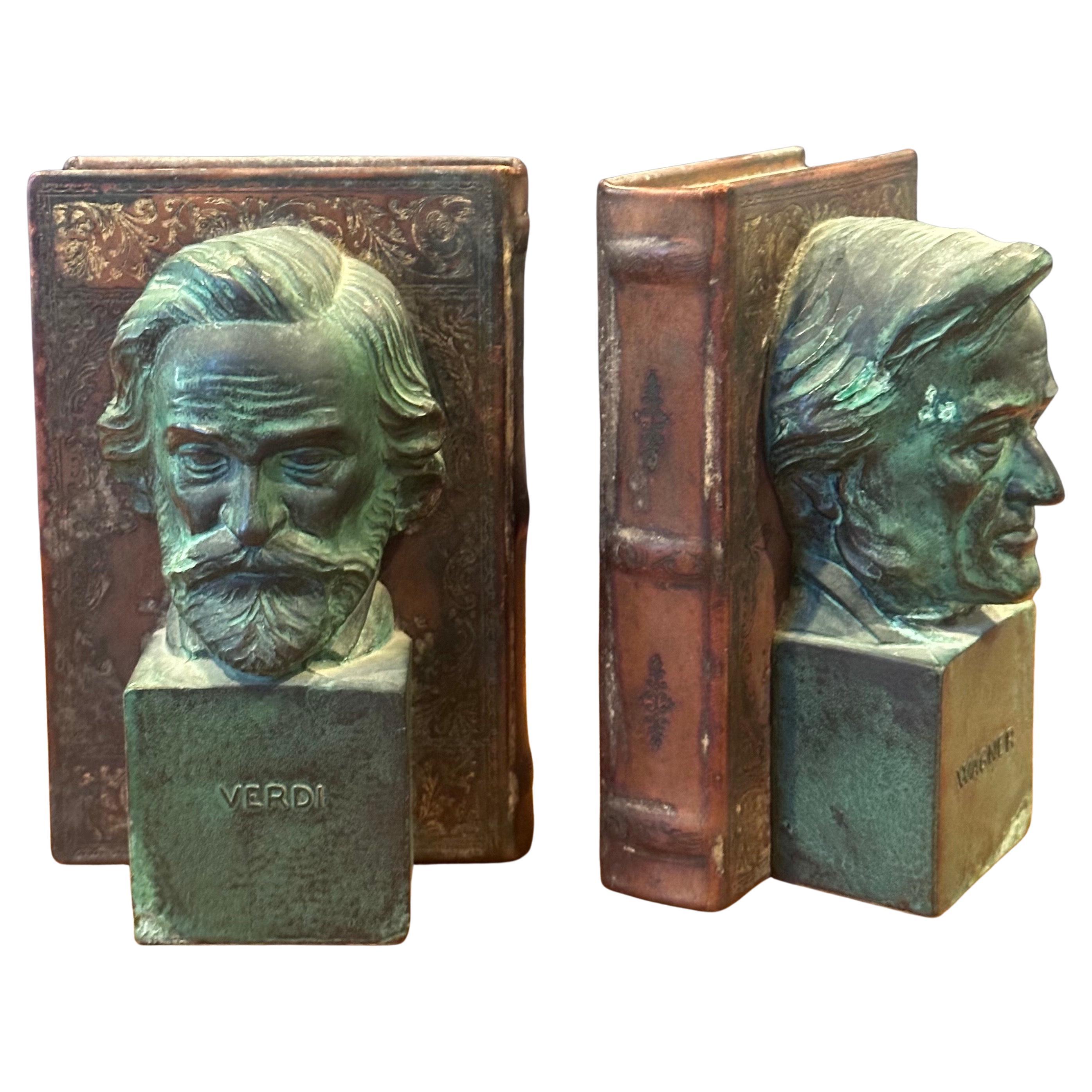 Coppia di reggilibri d'epoca in bronzo di Verdi e Wagner Compositore in vendita