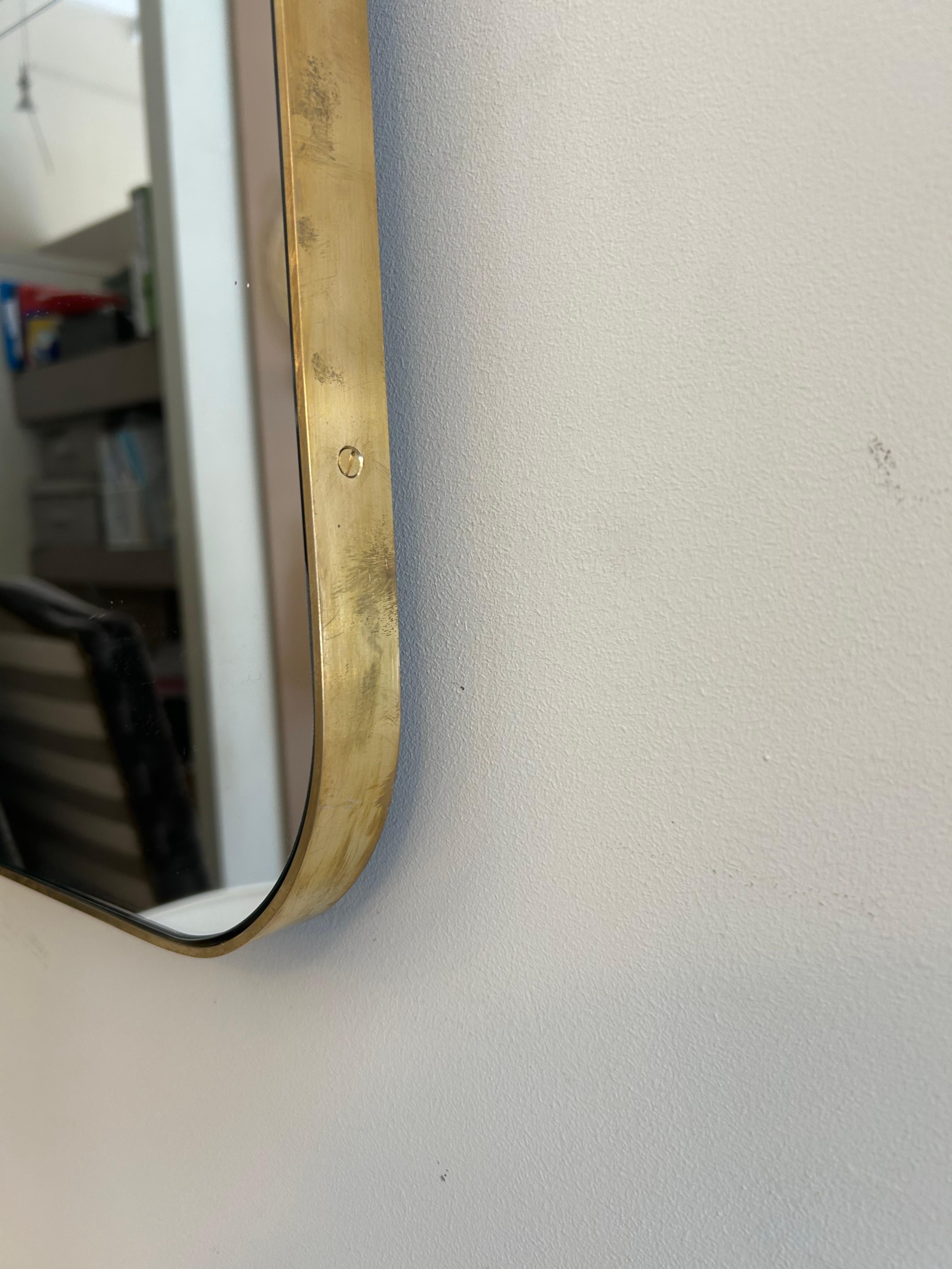 Coppia di specchi da parete vintage - metà secolo in vendita 2