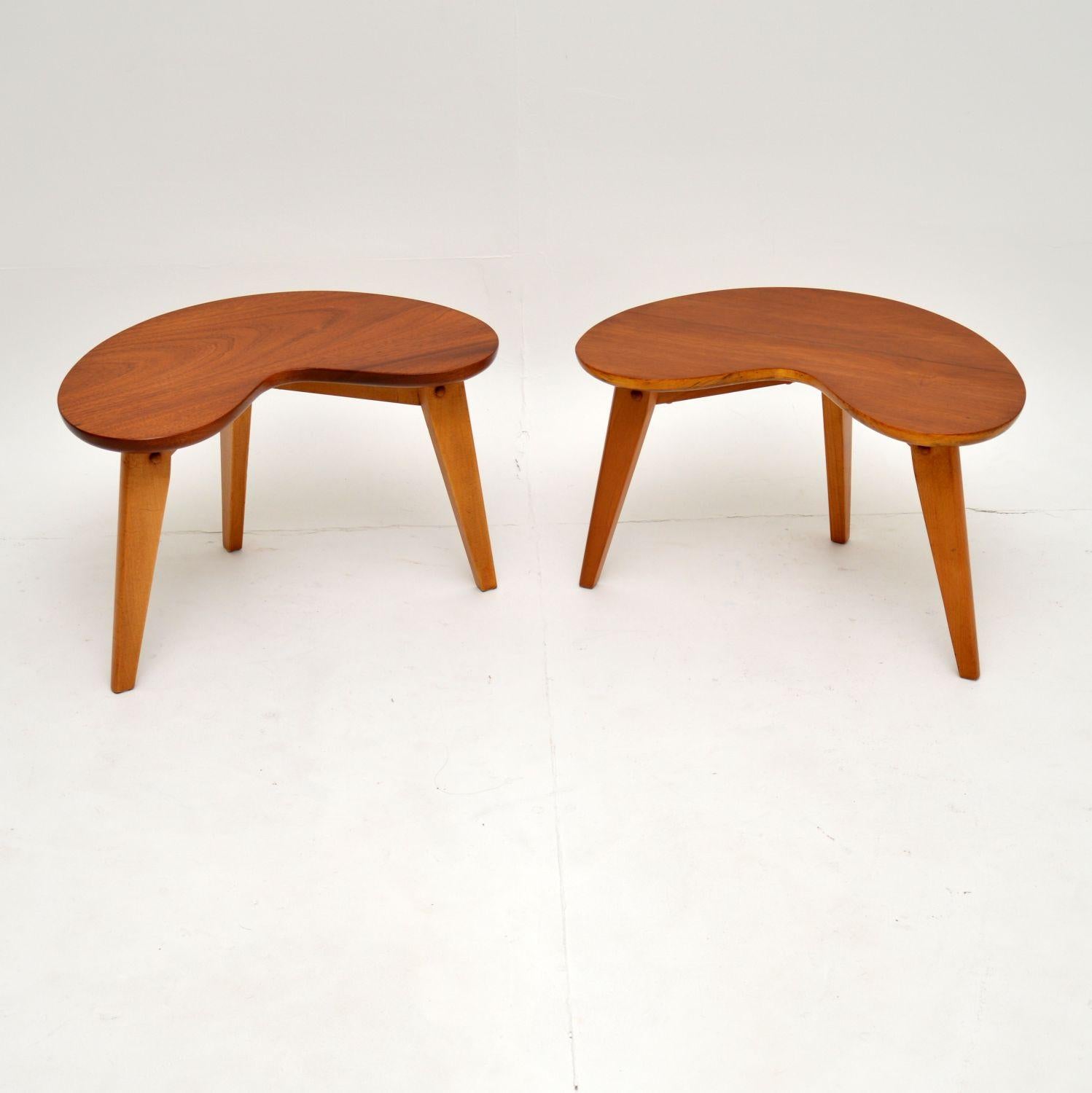 Mid-Century Modern Pair of Vintage Walnut Kidney Side Tables