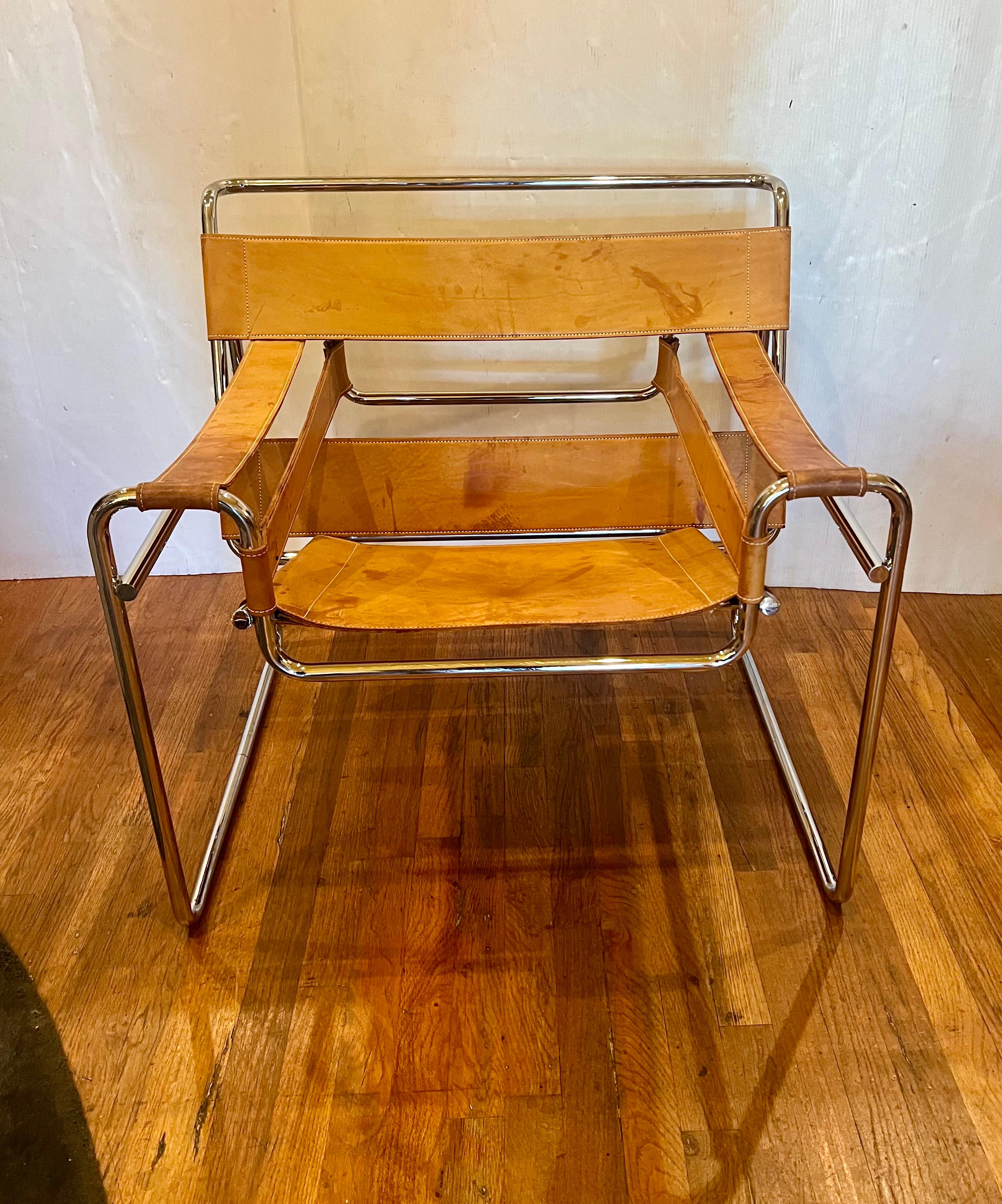Pair of Vintage Wassily Chairs by Marcel Breuer for Stendig / Gavina In Good Condition In San Diego, CA