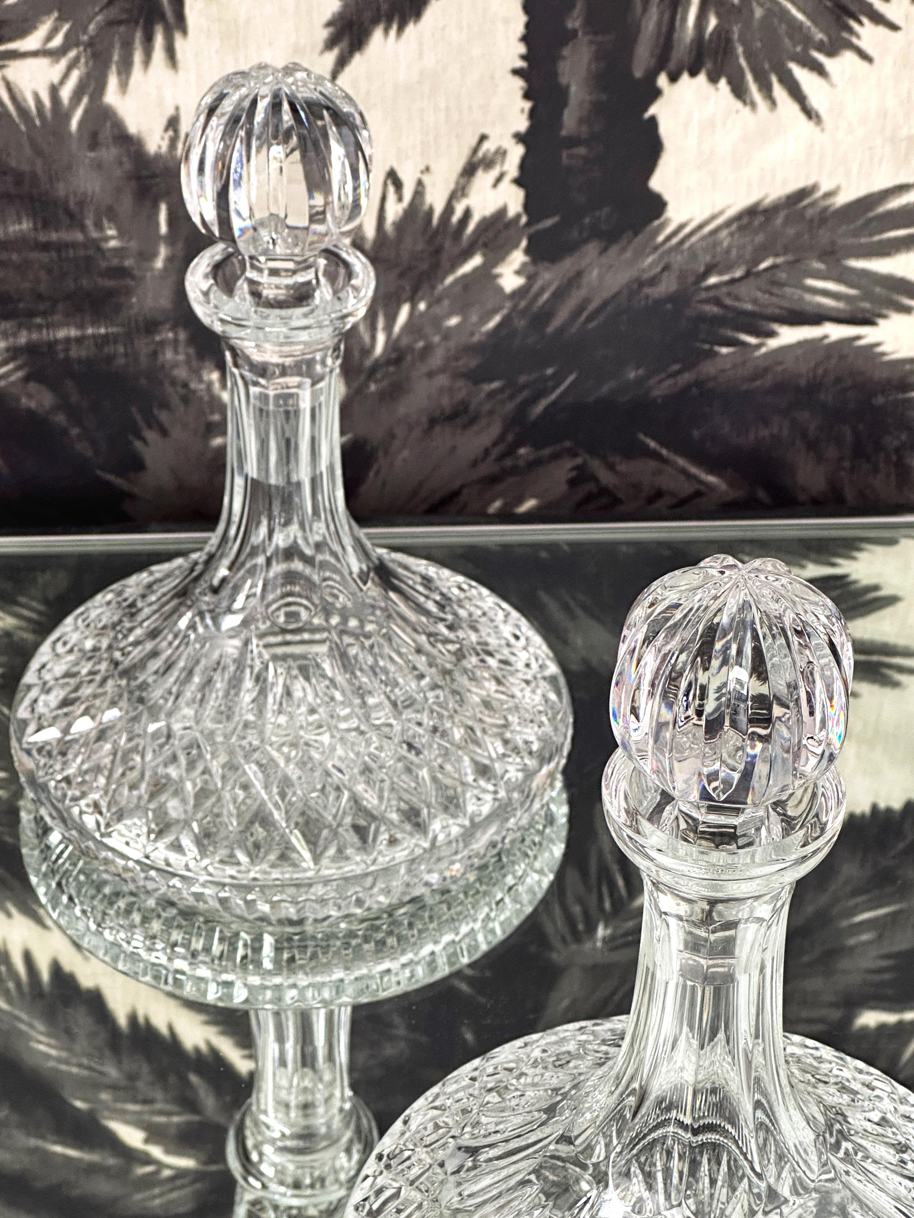 Irish Pair of Vintage Waterford Crystal Ships Decanters with Diamond Cuts, c. 1975