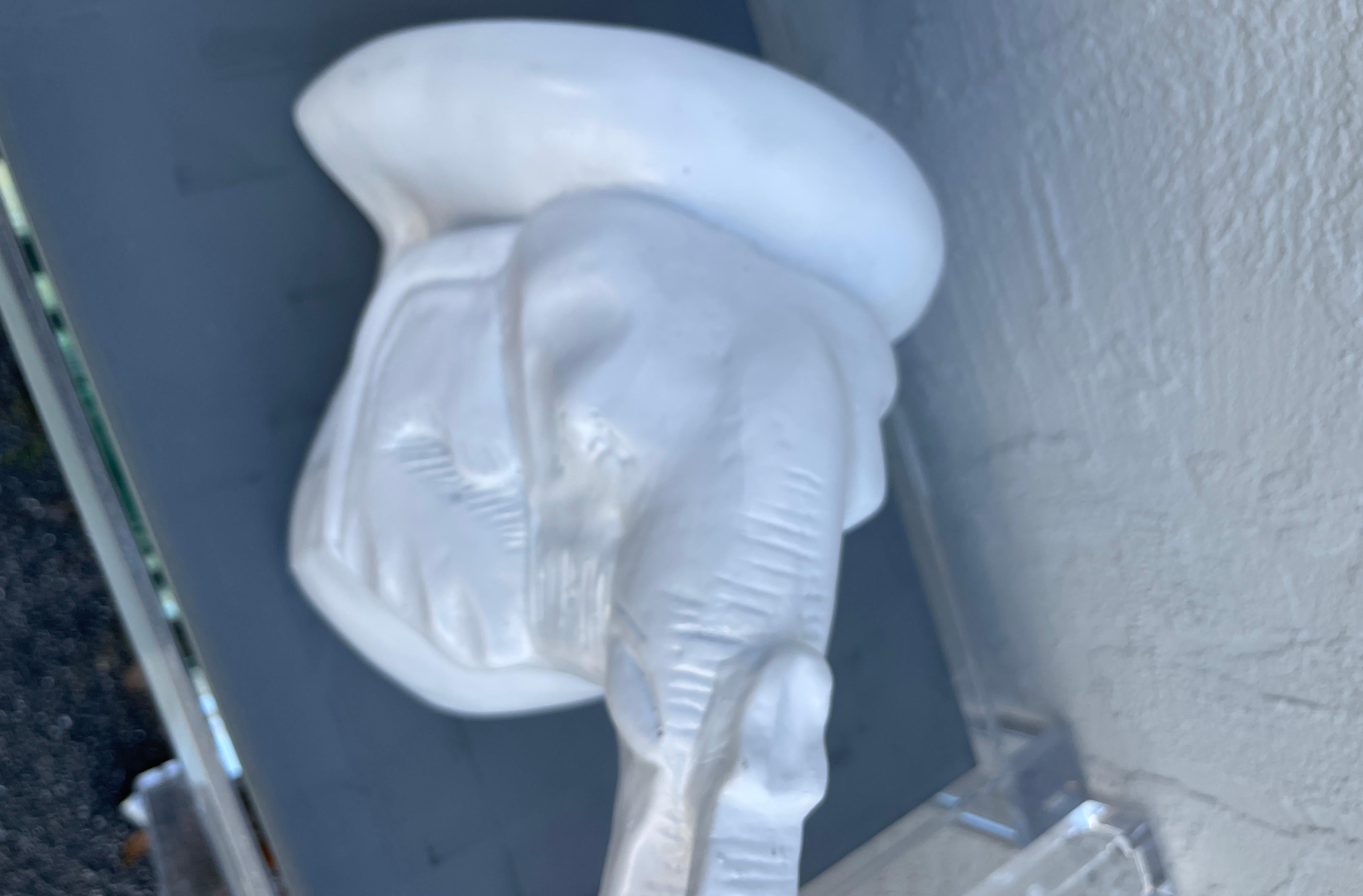 Paar von Vintage White Elephant Wandhalterungen im Angebot 2