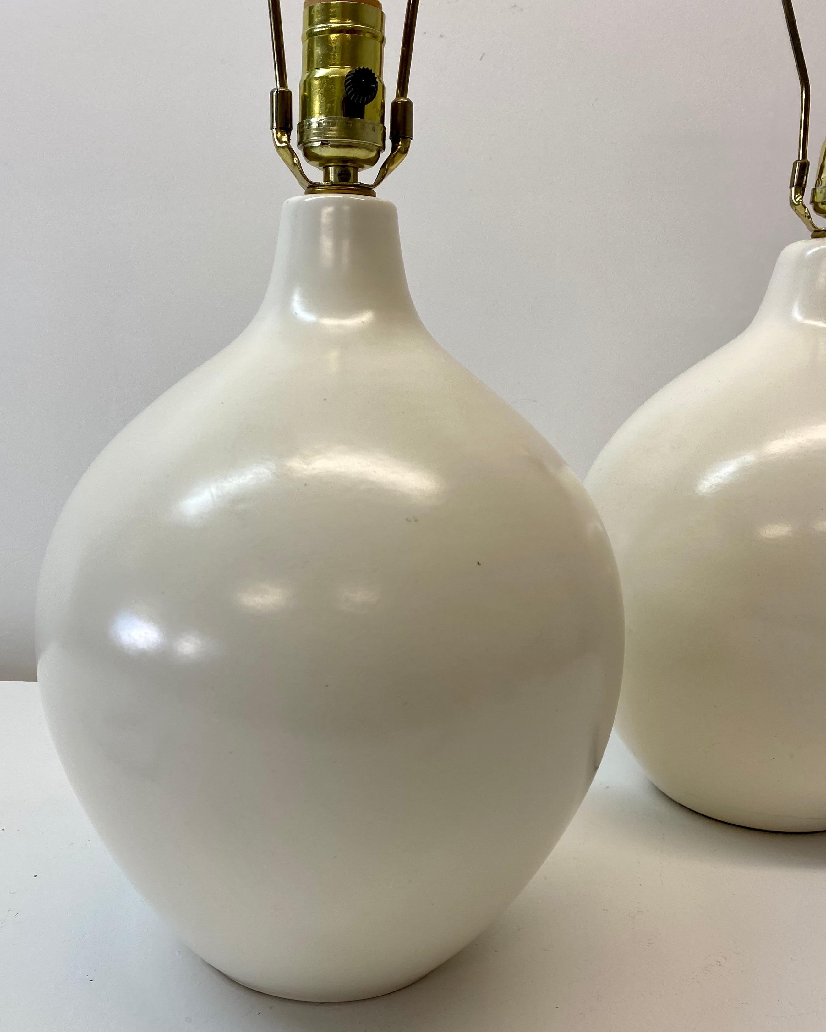 American Pair of Lotte & Gunnar Bostlund Egg Shell Glazed Ceramic Table Lamps