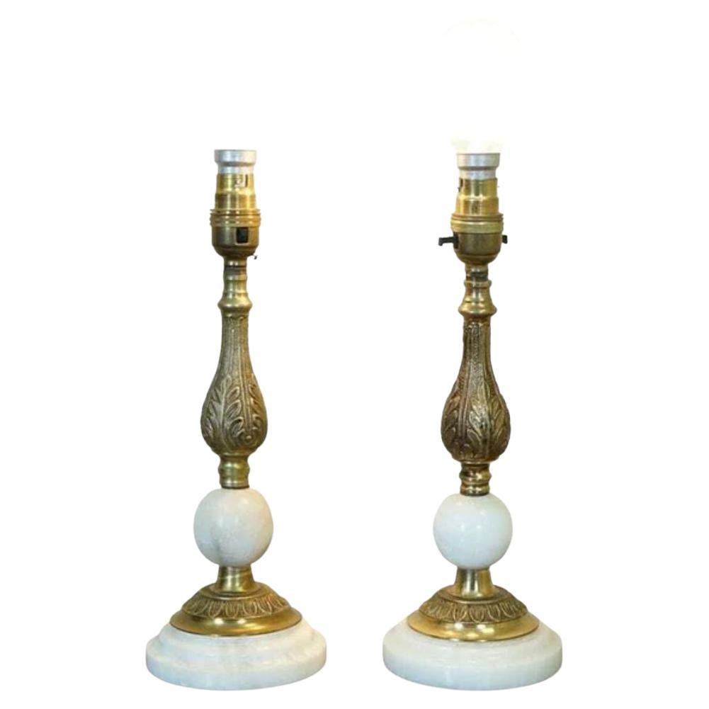 Paire de lampes de table vintage en marbre blanc et laiton