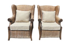 Coppia di poltrone Wingback in vimini d'epoca Poltrone in rattan stile Palm Beach Coppia