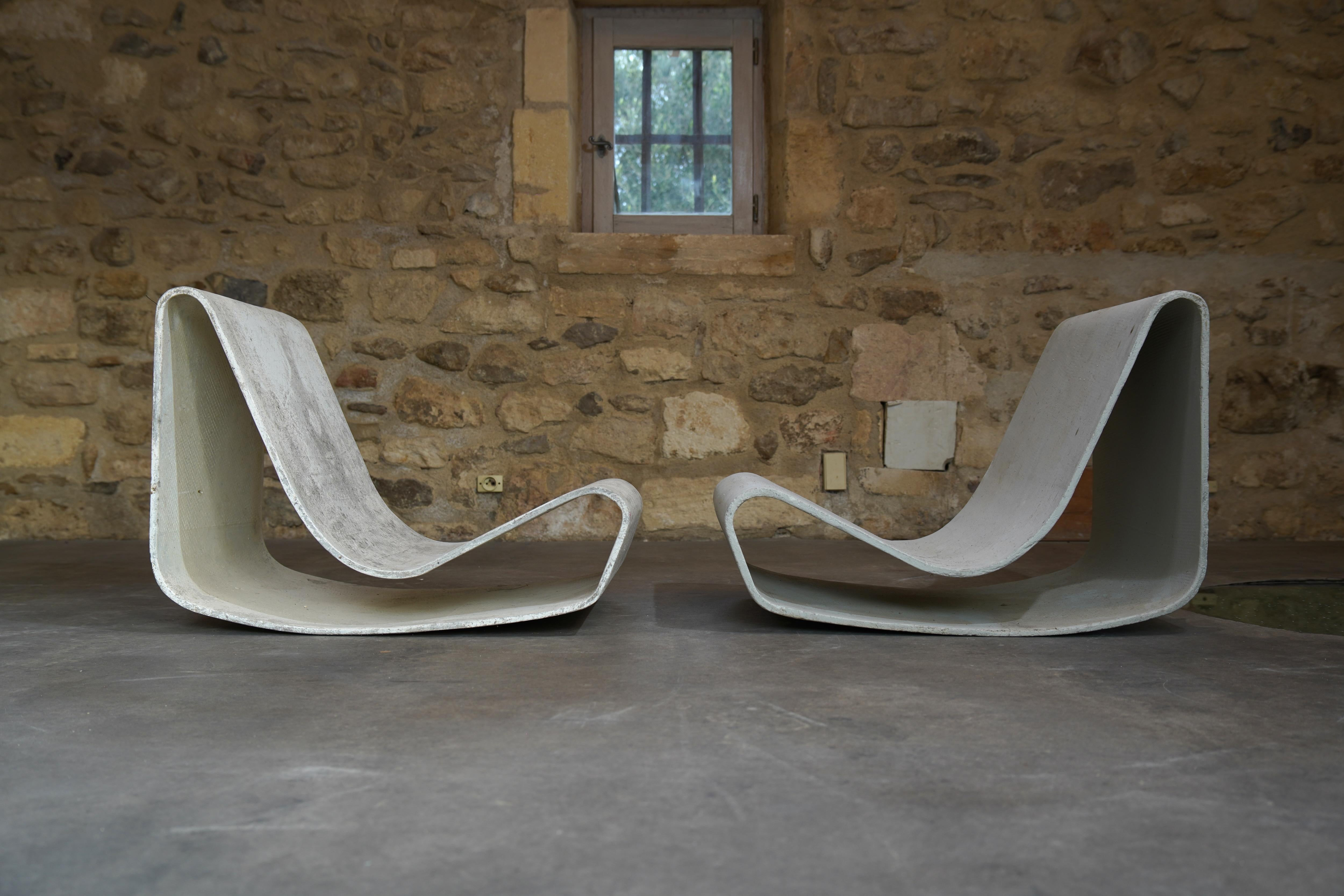 Mid-Century Modern Pair of Vintage Willy Guhl Concrete Loop Chairs, 1970s, Switzerland 