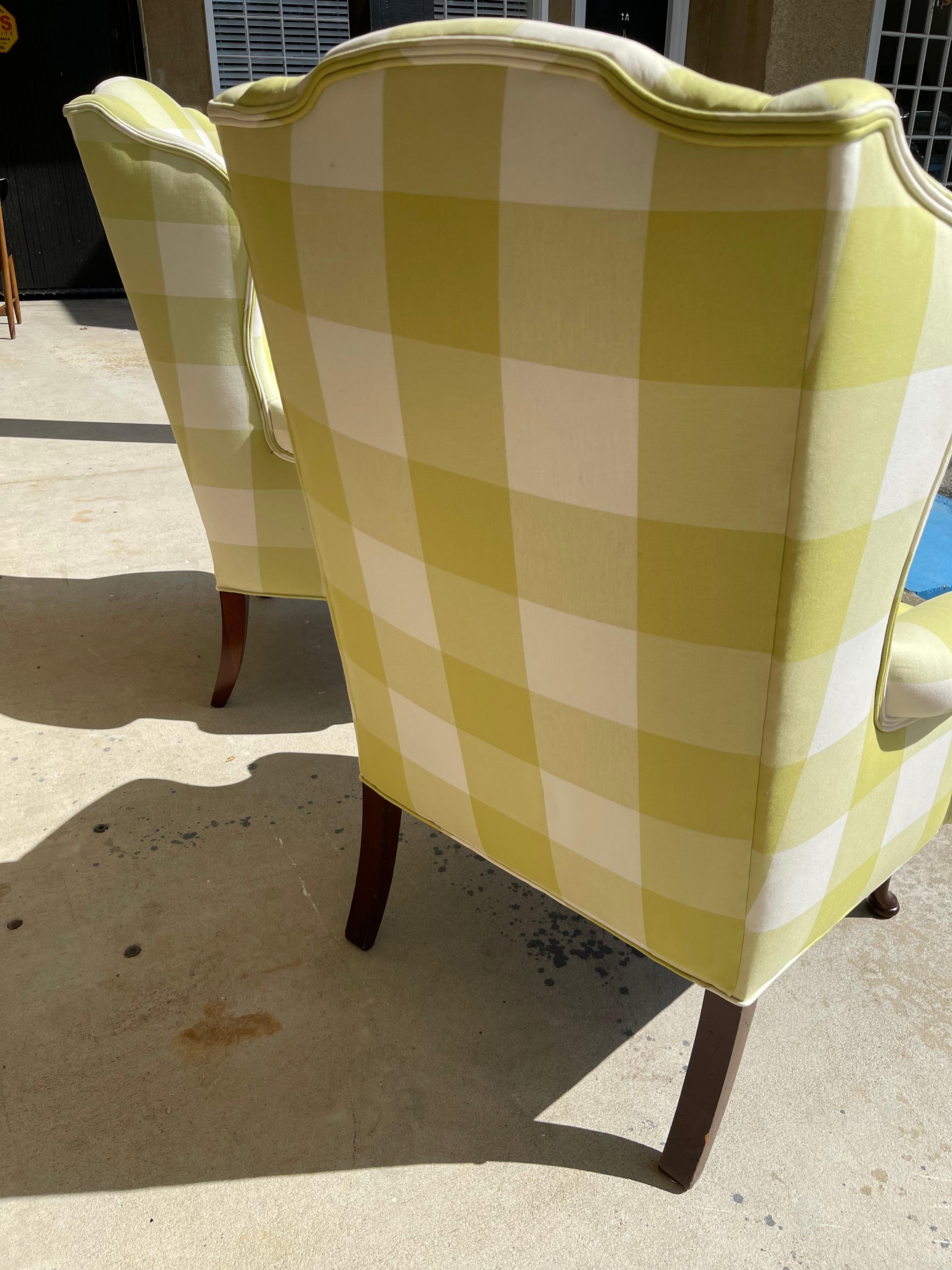 Paire de chaises à dossier vintage, milieu du 20e siècle Bon état - En vente à Savannah, GA