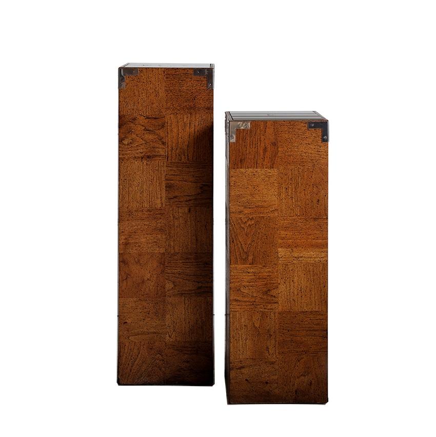 Coppia di zoccoli vintage in legno impiallacciato a scacchiera In condizioni buone in vendita a London, GB