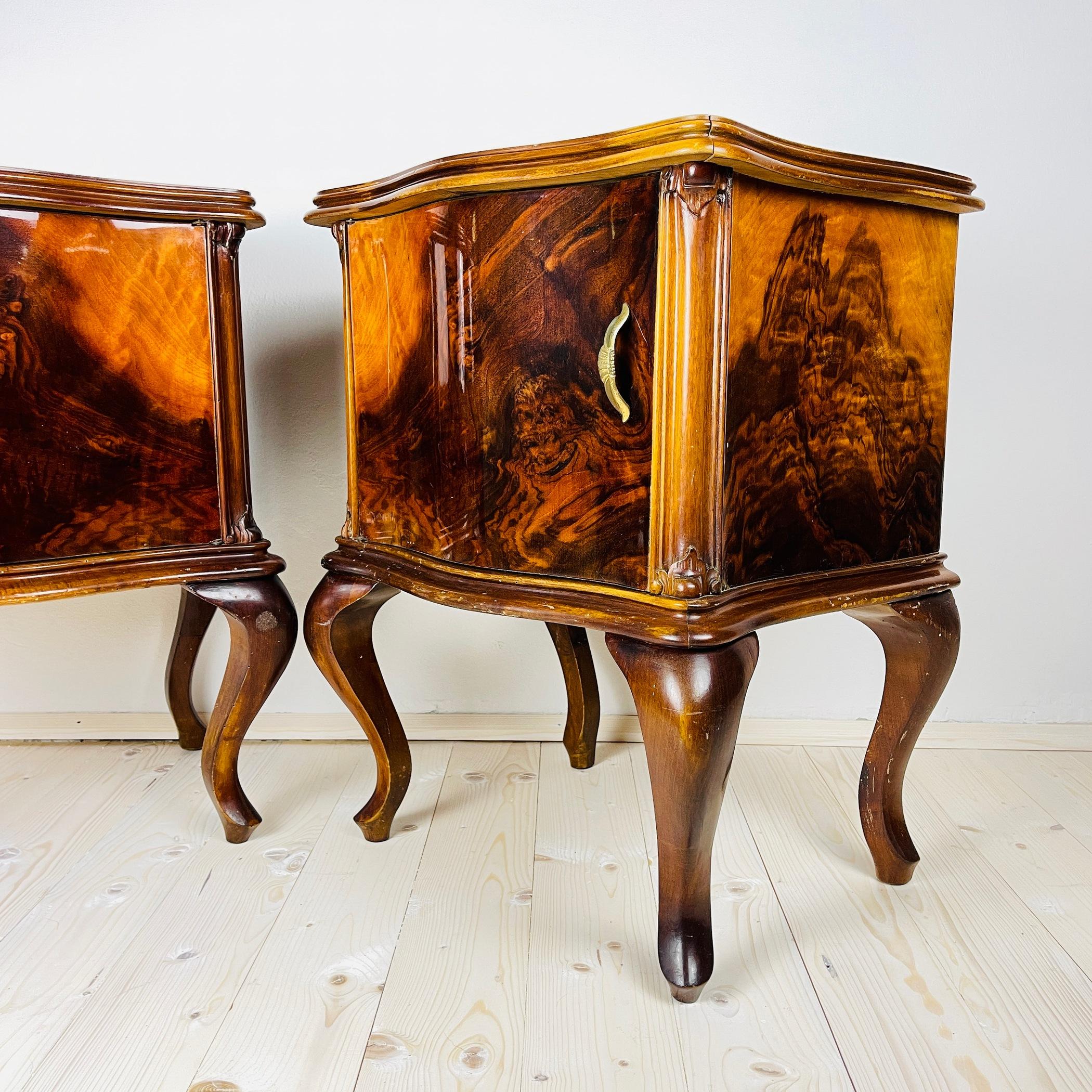 Pair of Vintage Wood Nightstands, Italy, 1960s For Sale 6