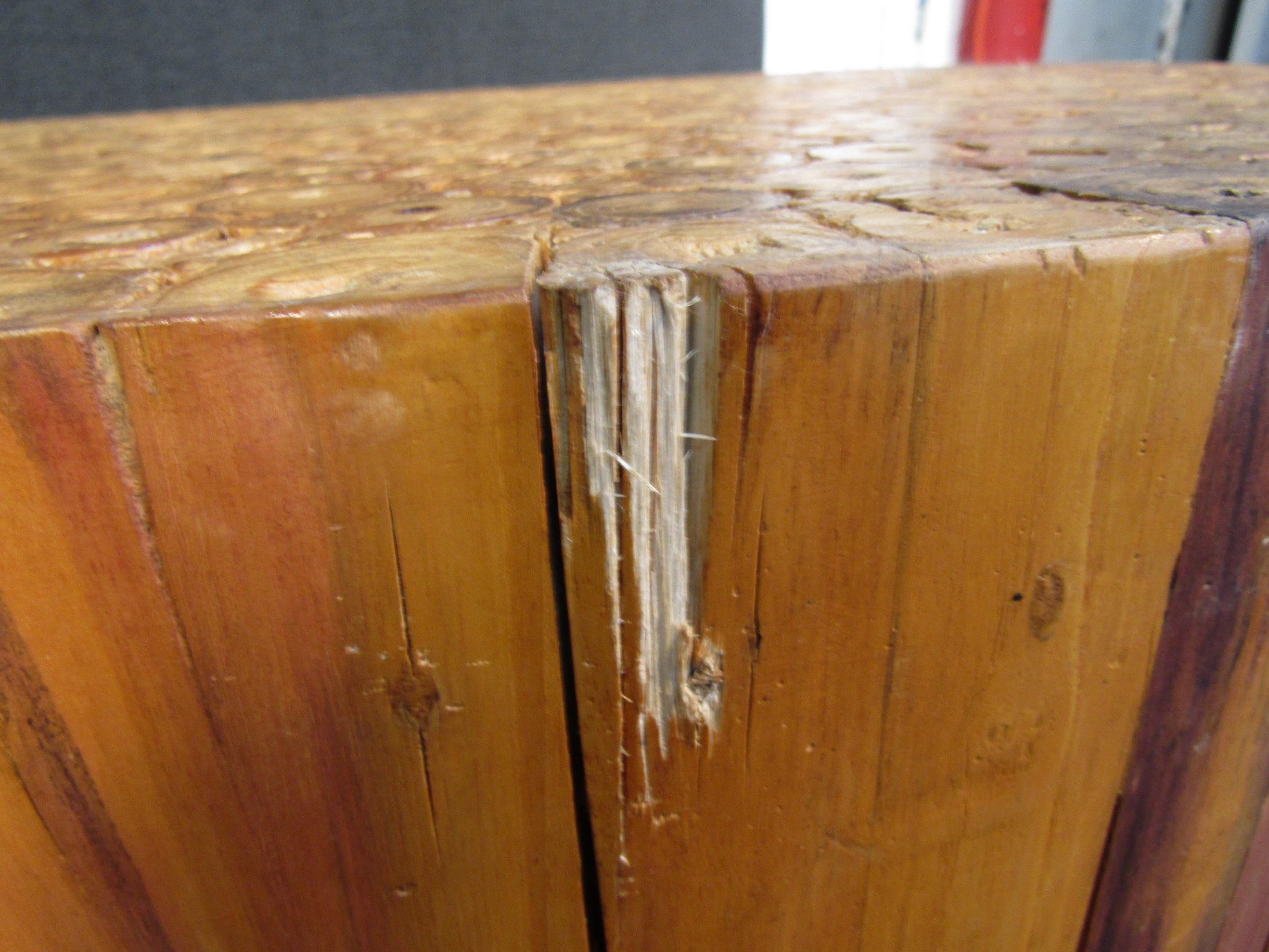 Pair of Vintage Wooden End Tables For Sale 1