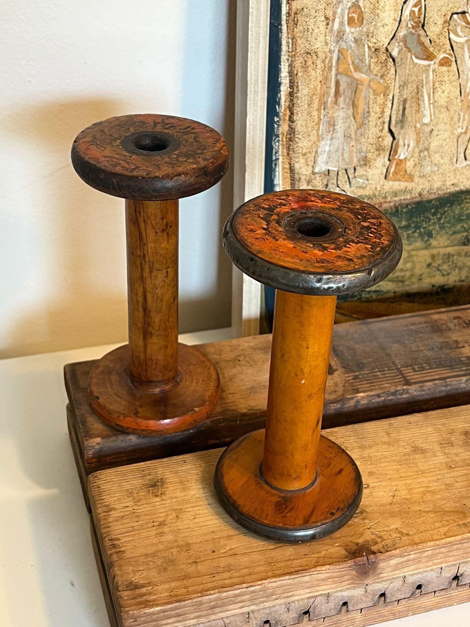Legno coppia di rocchetti di legno vintage in vendita