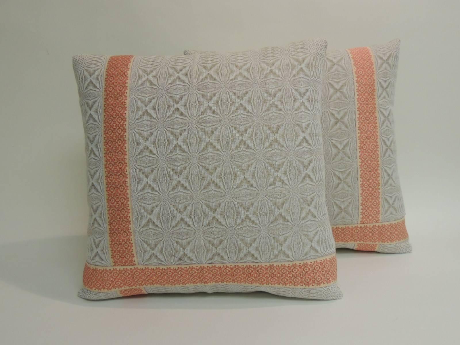Pair of vintage woven Swedish decorative pillows with ribbon accents and natural linen backings.
Decorative pillow handcrafted and designed in the USA.
Closure by stitch (no zipper closure) with custom made pillow insert.
Size: 18 x 18 x 6.
Offered