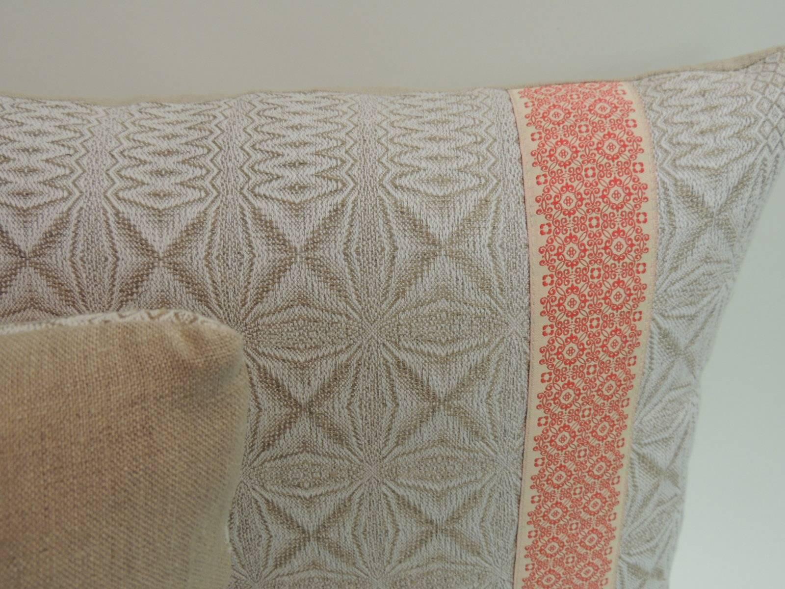 Pair of Vintage Woven Swedish Decorative Pillows with Ribbon Accents In Good Condition For Sale In Oakland Park, FL
