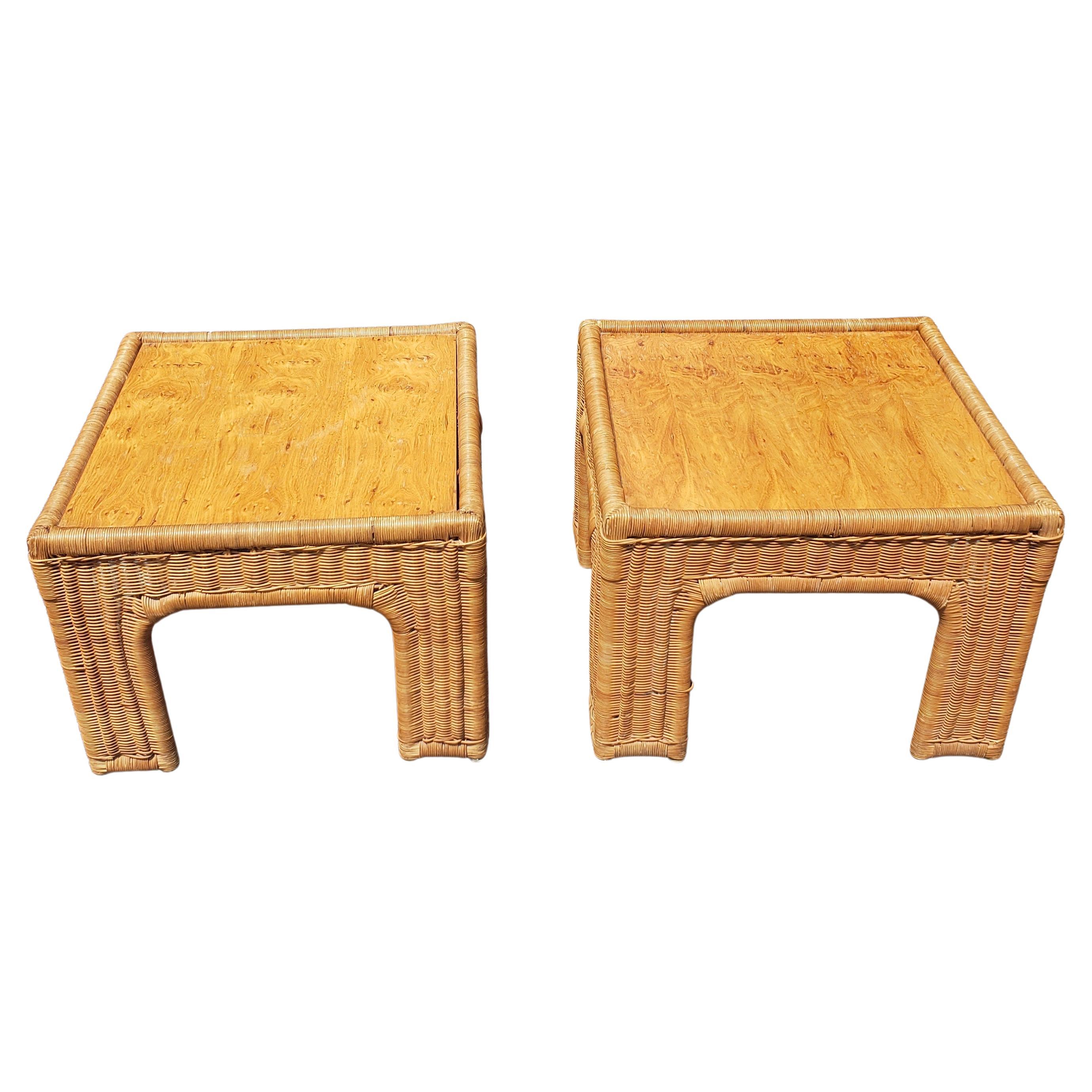 For your consideration is a pair of vintage woven wicker and wood top side tables by Thomasville. 
Measure 22