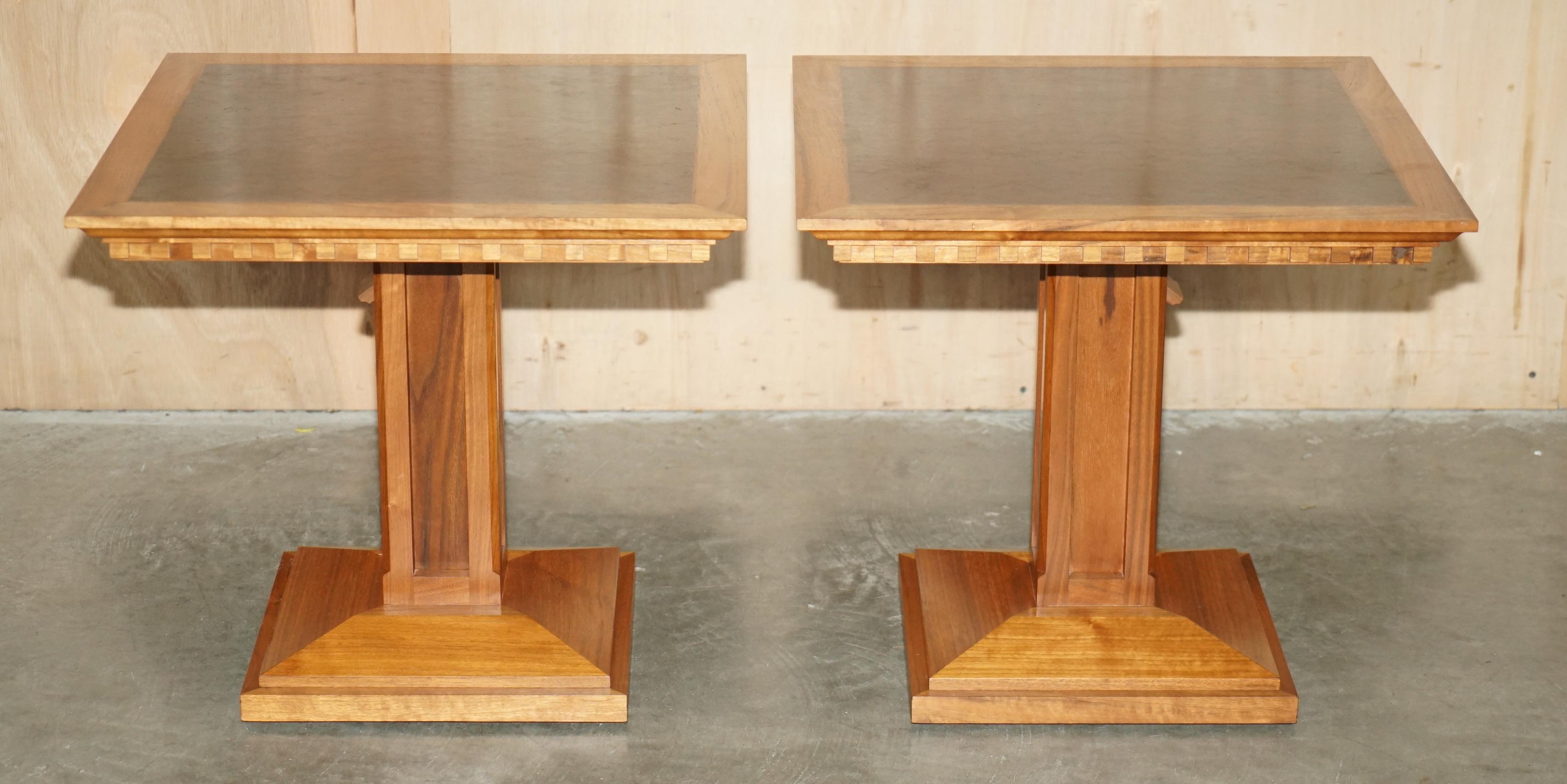 Hand-Crafted PAIR OF VISCOUNT DAVID LINLEY BURR WALNUT HEIGHT ADJUSTABLE TABLEs For Sale