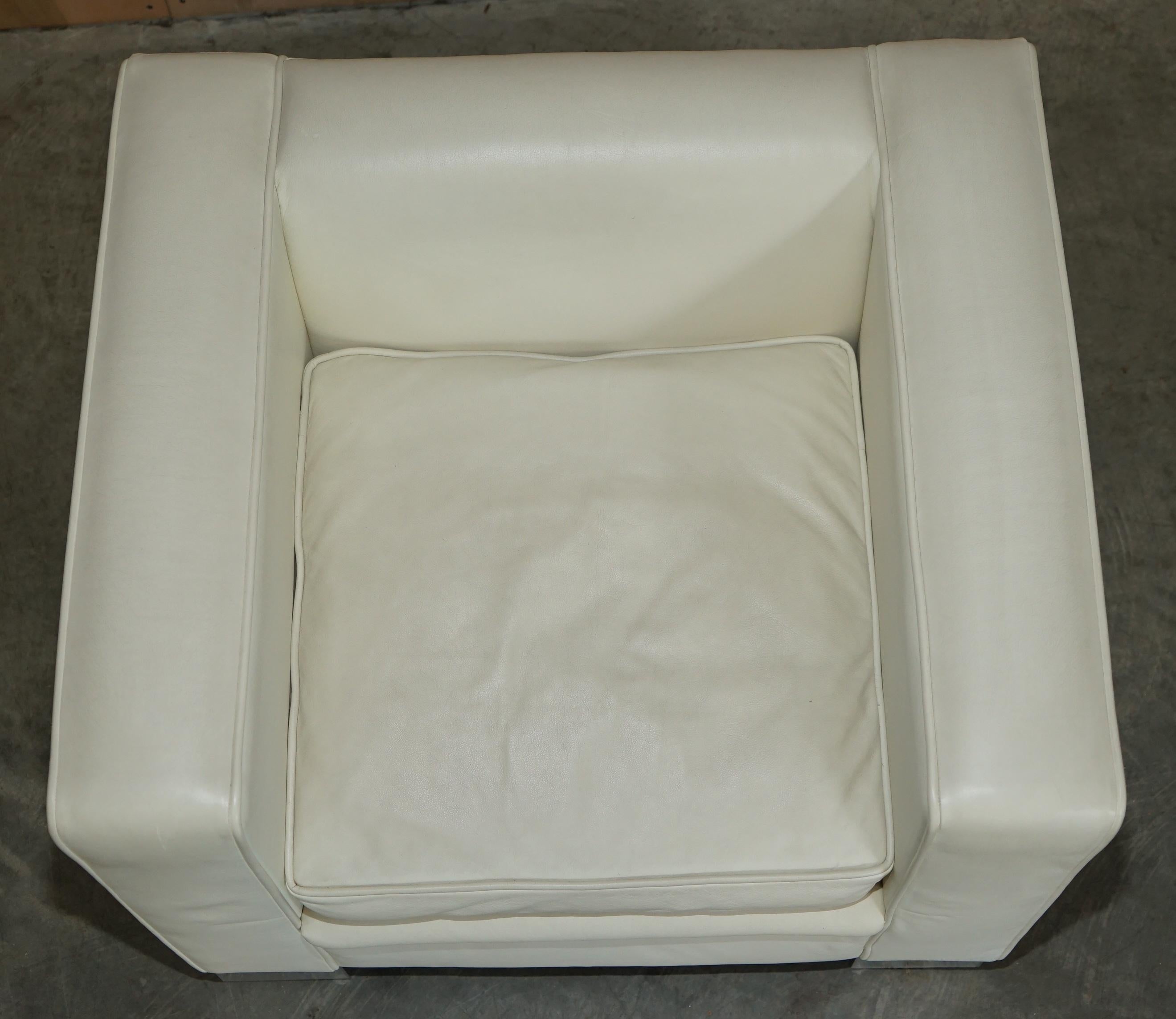 Pair of Viscount David Linley Ivory White Leather Max Club Armchairs For Sale 12
