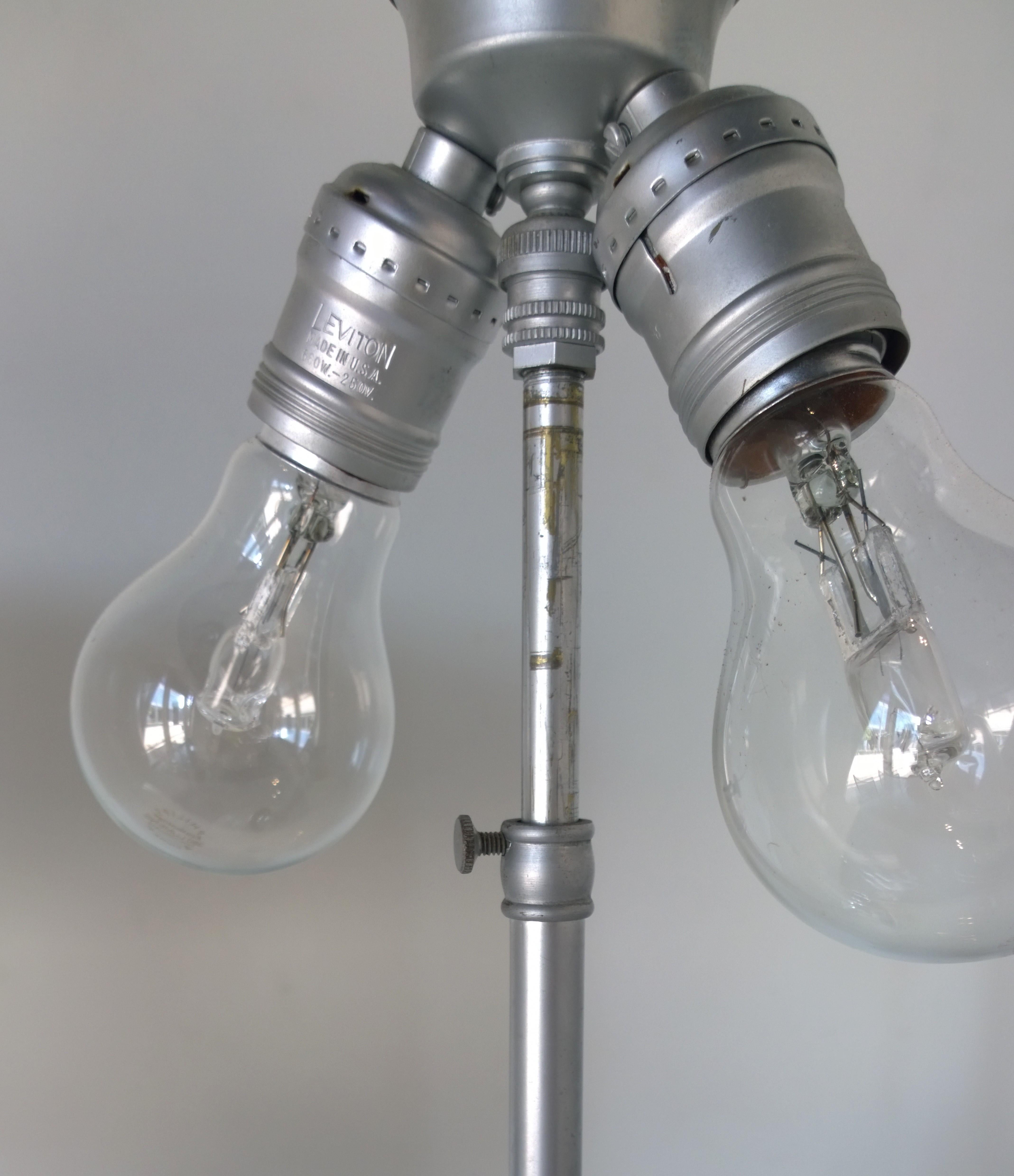 20th Century Vistosi White Textured Murano Glass with Chrome & Lucite Base Table Lamps, Pair For Sale