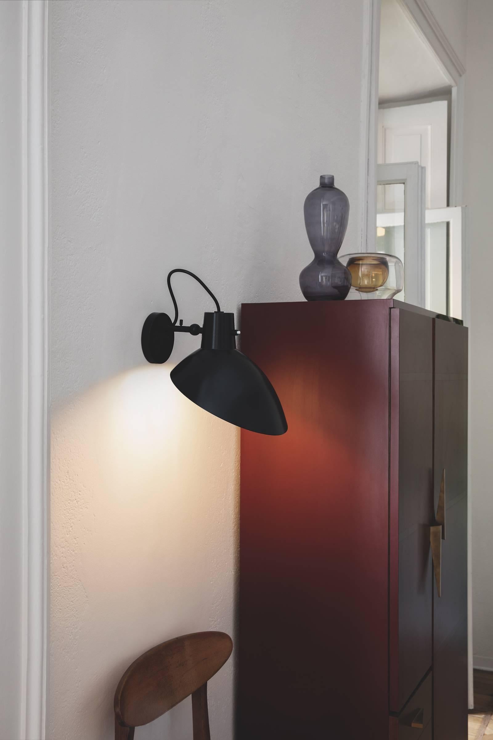 Mid-Century moderno Coppia di lampade Vittoriano Viganò 'VV Cinquanta' in nero con interruttore per Astep in vendita