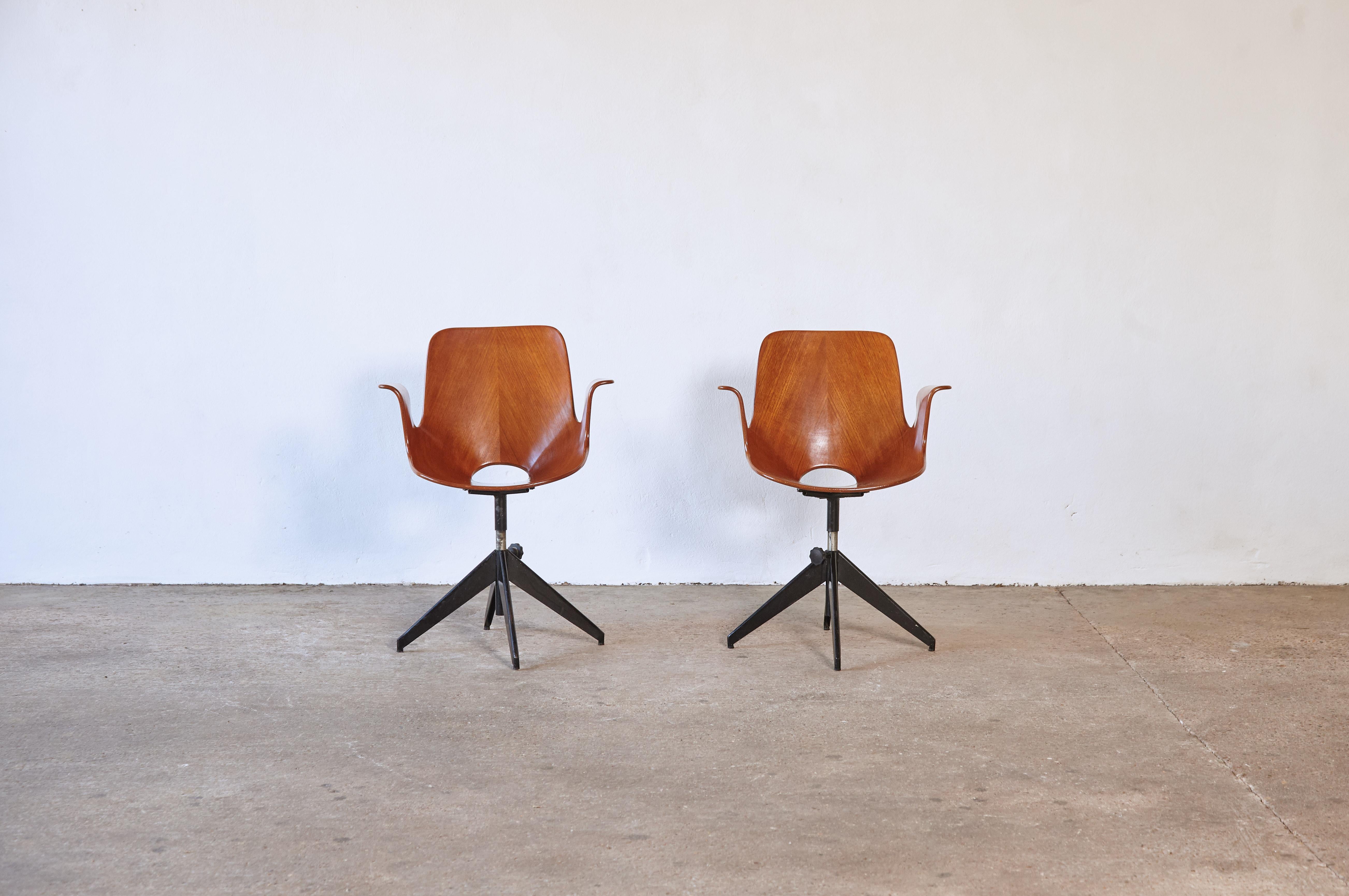 Mid-Century Modern Vittorio Nobili pour Fratelli Tagliabue Chaises de bureau Medea, Italie, années 1950 en vente