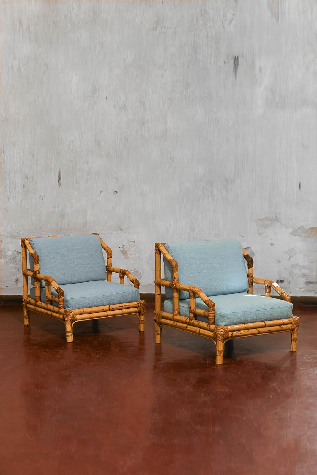 Paire de fauteuils Vivai del Sud en rotin, Italie 1970
Détails du produit
Complété par des coussins en tissu Dedar.
Dimensions : 80 L x 70 H x 85 D cm