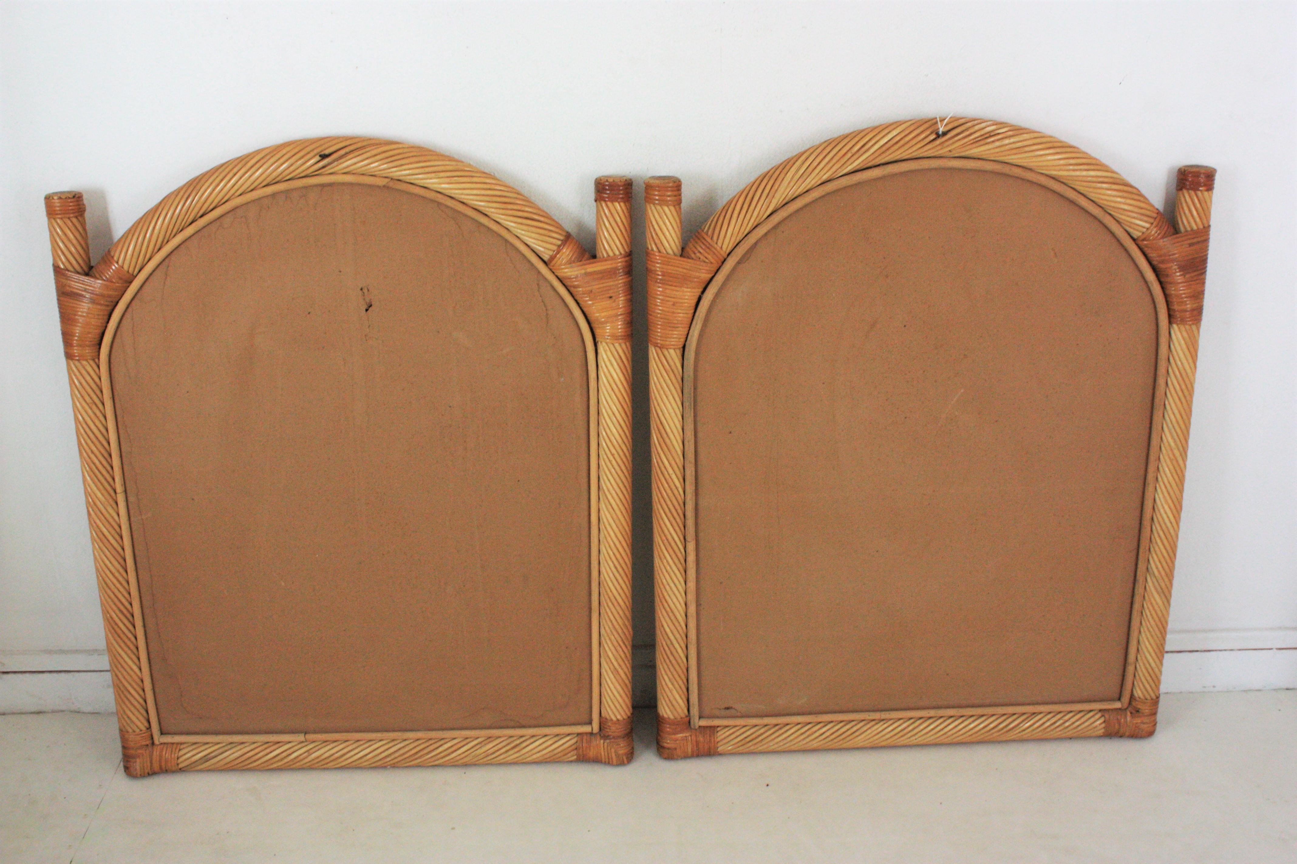 Pair of Vivai del Sud Rattan Pencil Reed Mirrors with Arch Top For Sale 5