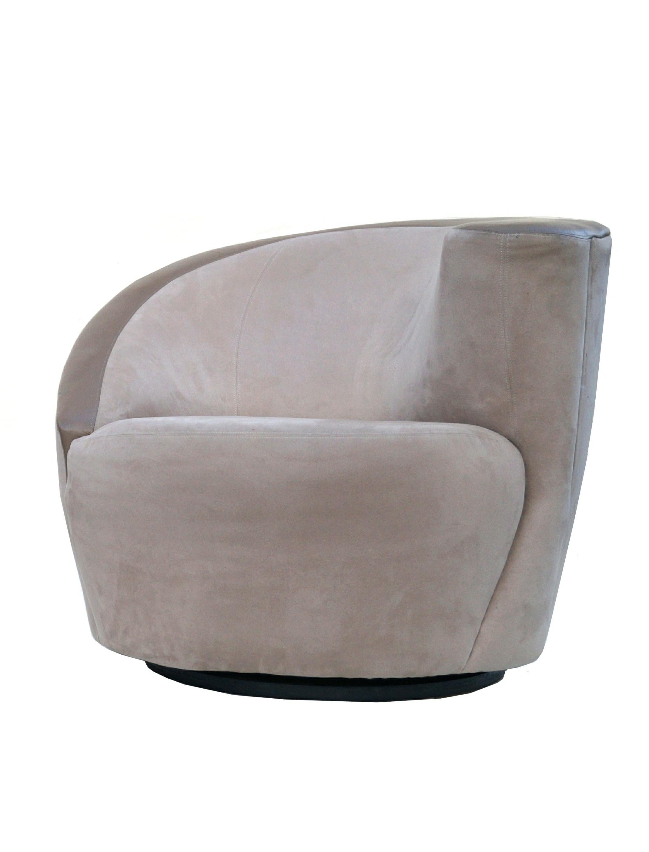 Mid-Century Modern Pair of Vladimir Kagan Corkscrew Nautilus Swivel Chairs for Directional For Sale