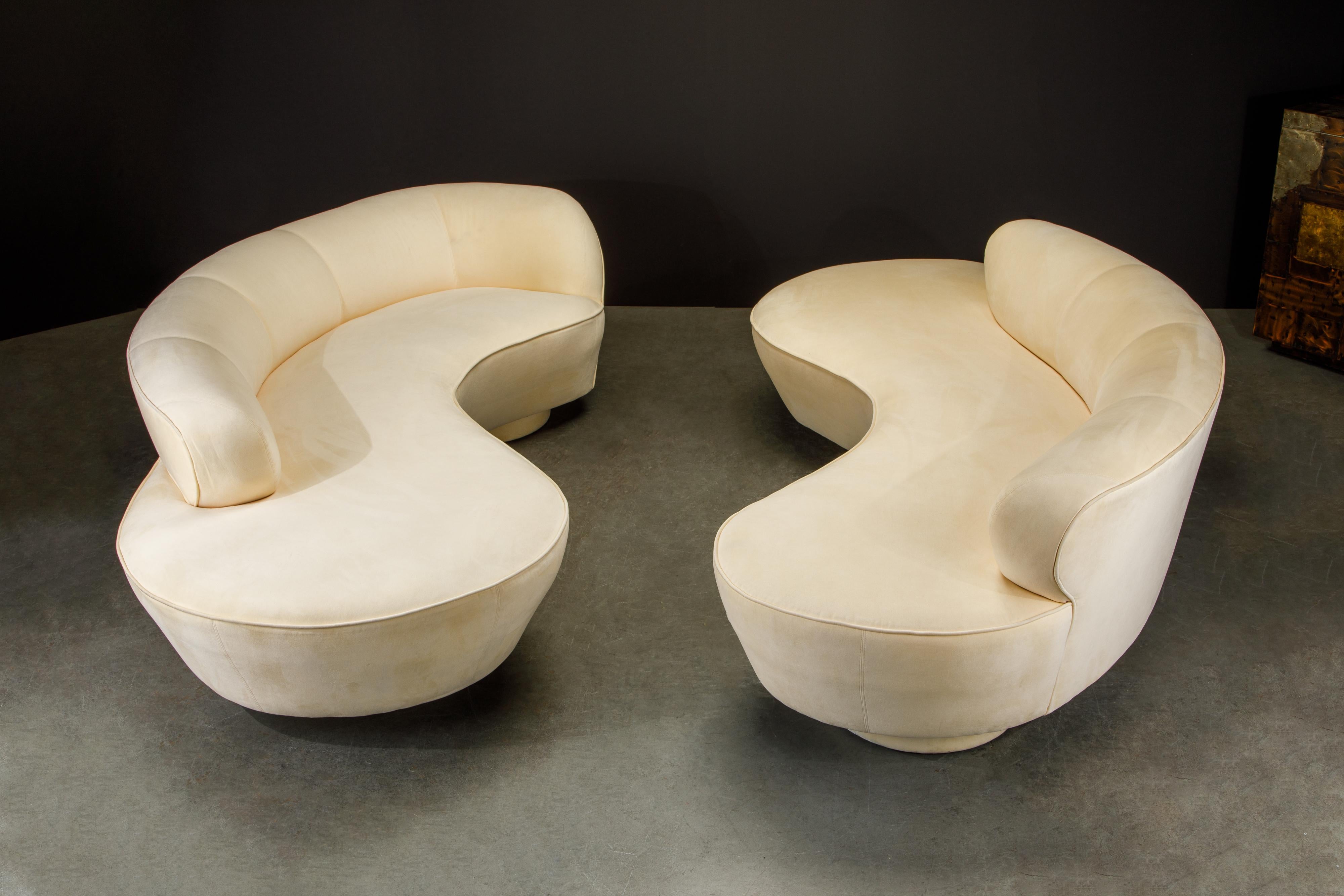 Pair of Vladimir Kagan for Directional 'Cloud' Sofas w Lucite Pane, 1980s Signed 3