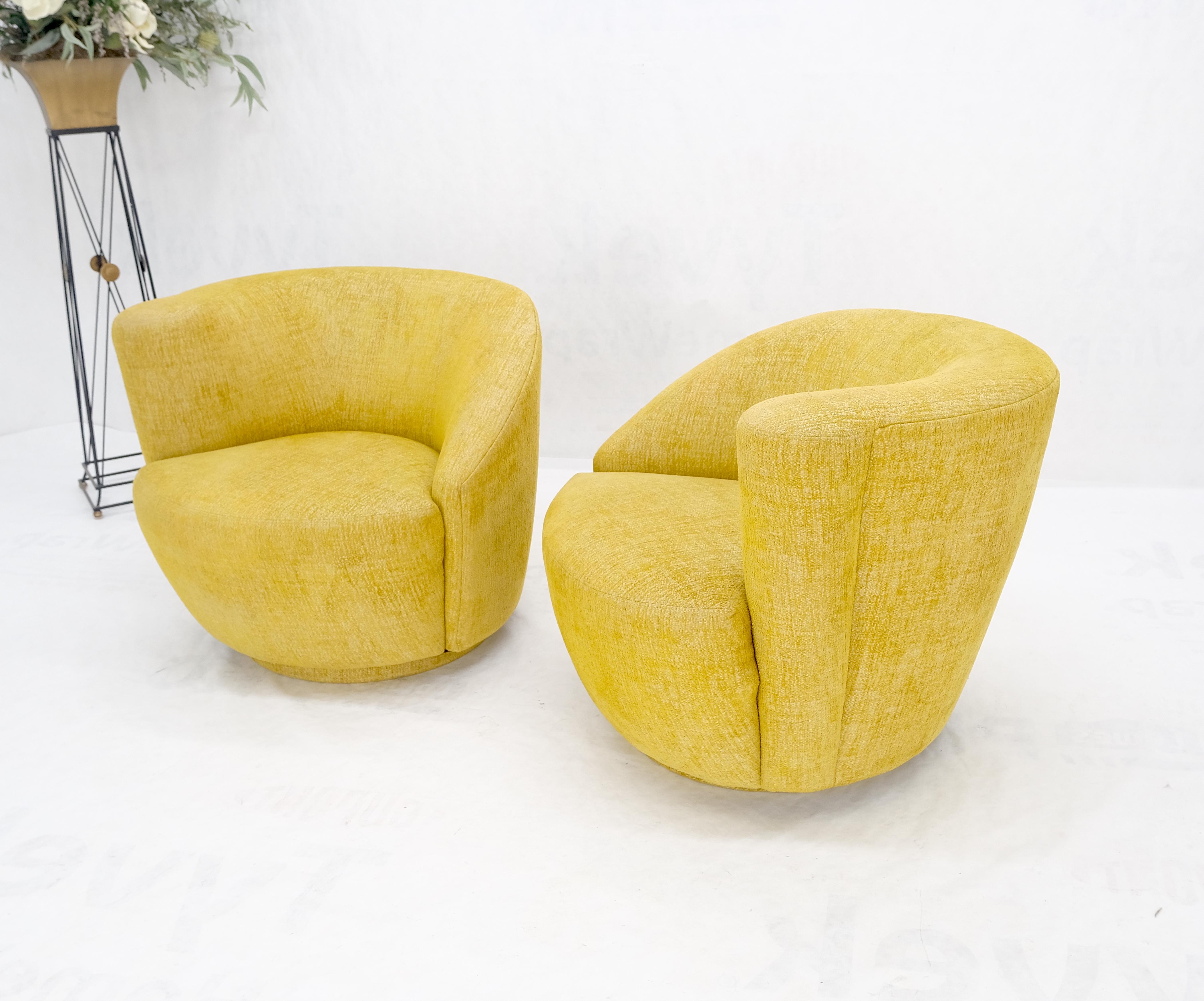 Pair of Vladimir Kagan for Directional Nautilus Chairs Yellow Gold MINT! For Sale 3