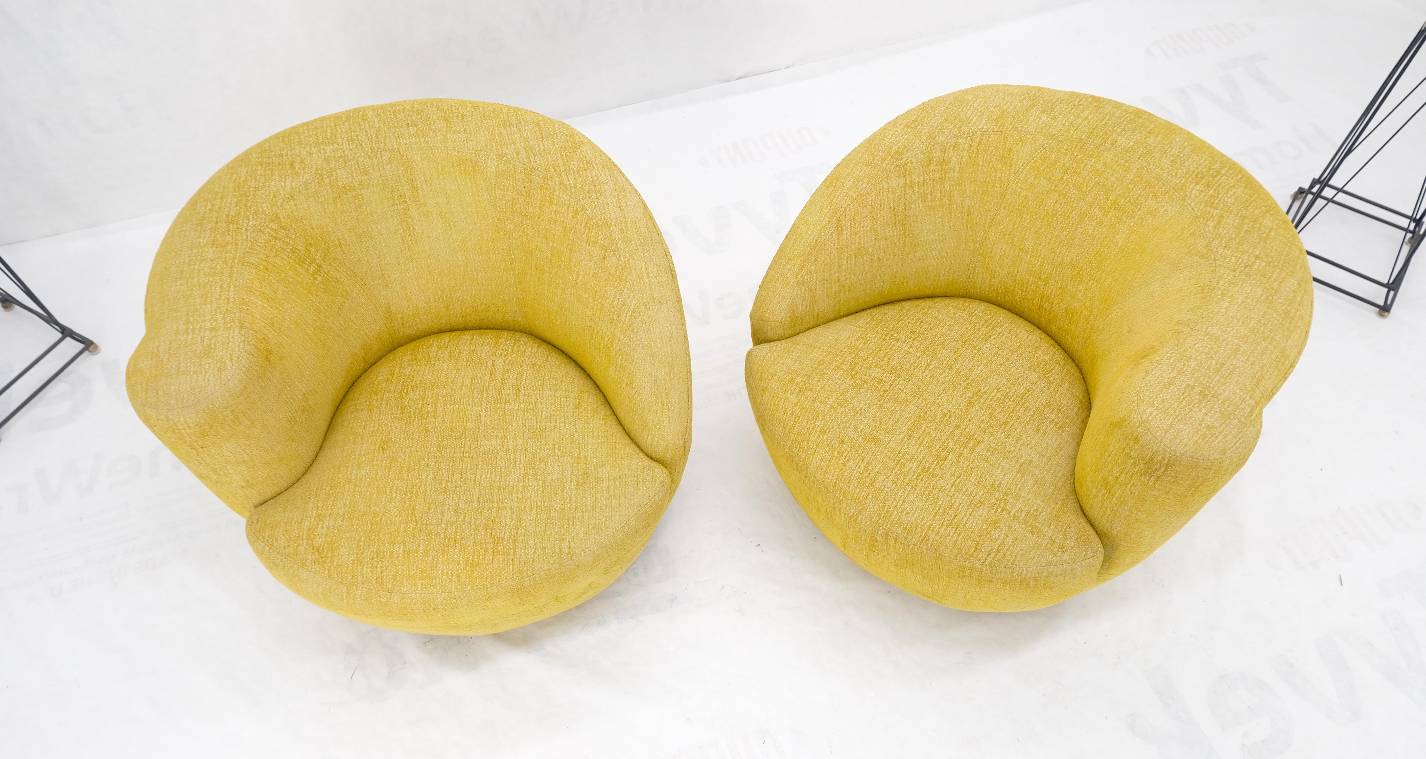 Pair of Vladimir Kagan for Directional Nautilus Chairs Yellow Gold MINT! For Sale 1