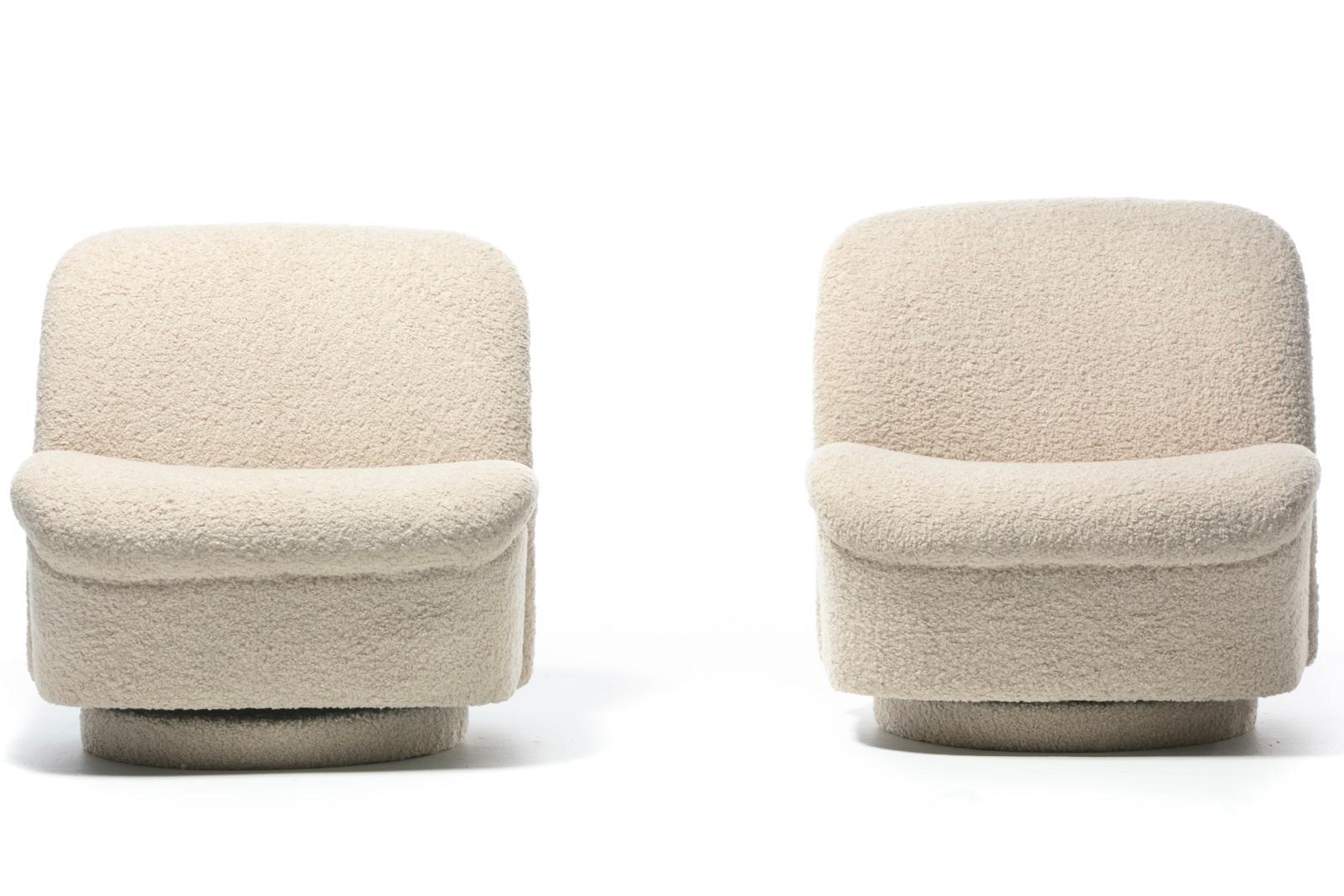 Pair of Directional Post Modern Swivel Chairs and Ottoman in Ivory Bouclé For Sale 3