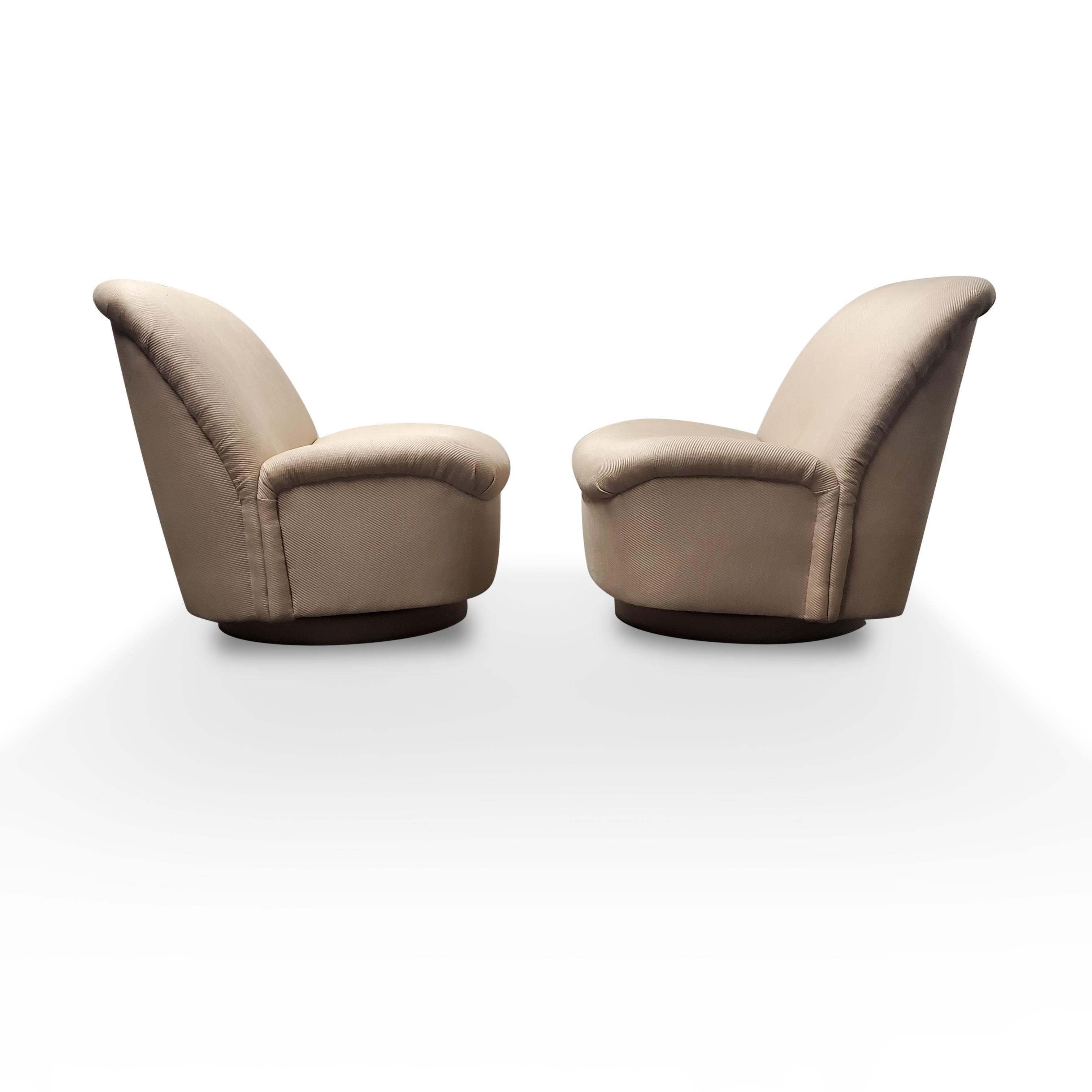 Pair of Signed Directional Swivel / Tilt Lounge Chairs 3