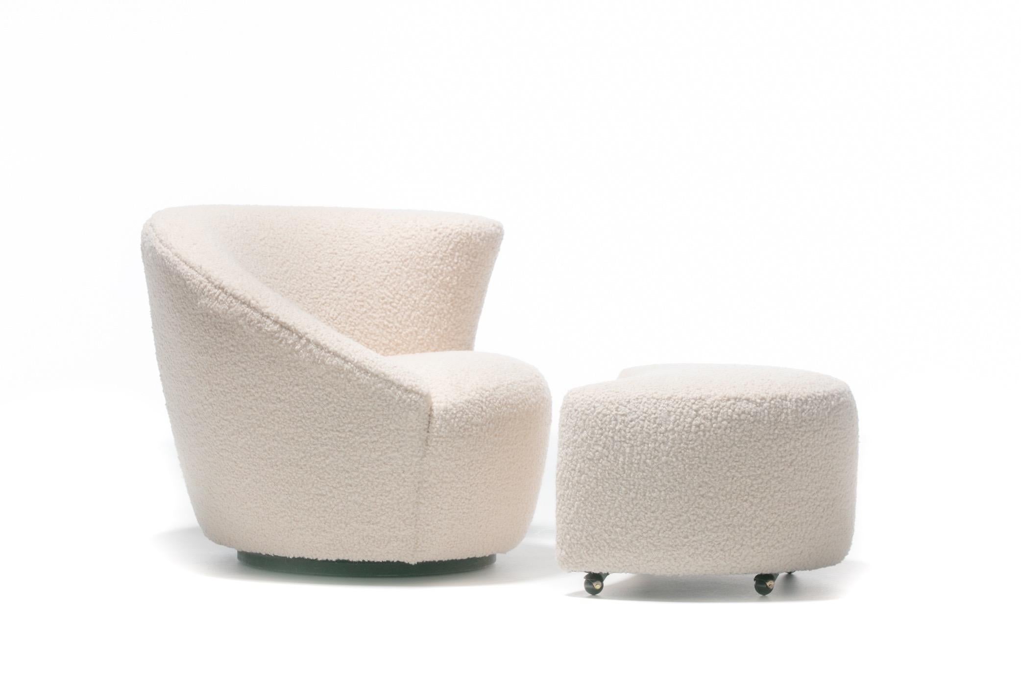 Pair of Vladimir Kagan Nautilus Swivel Lounge Chairs and Ottoman in Ivory Bouclé For Sale 2