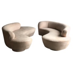 Pair of Vladimir Kagan Organic Freeform Cloud Sofas, Directional