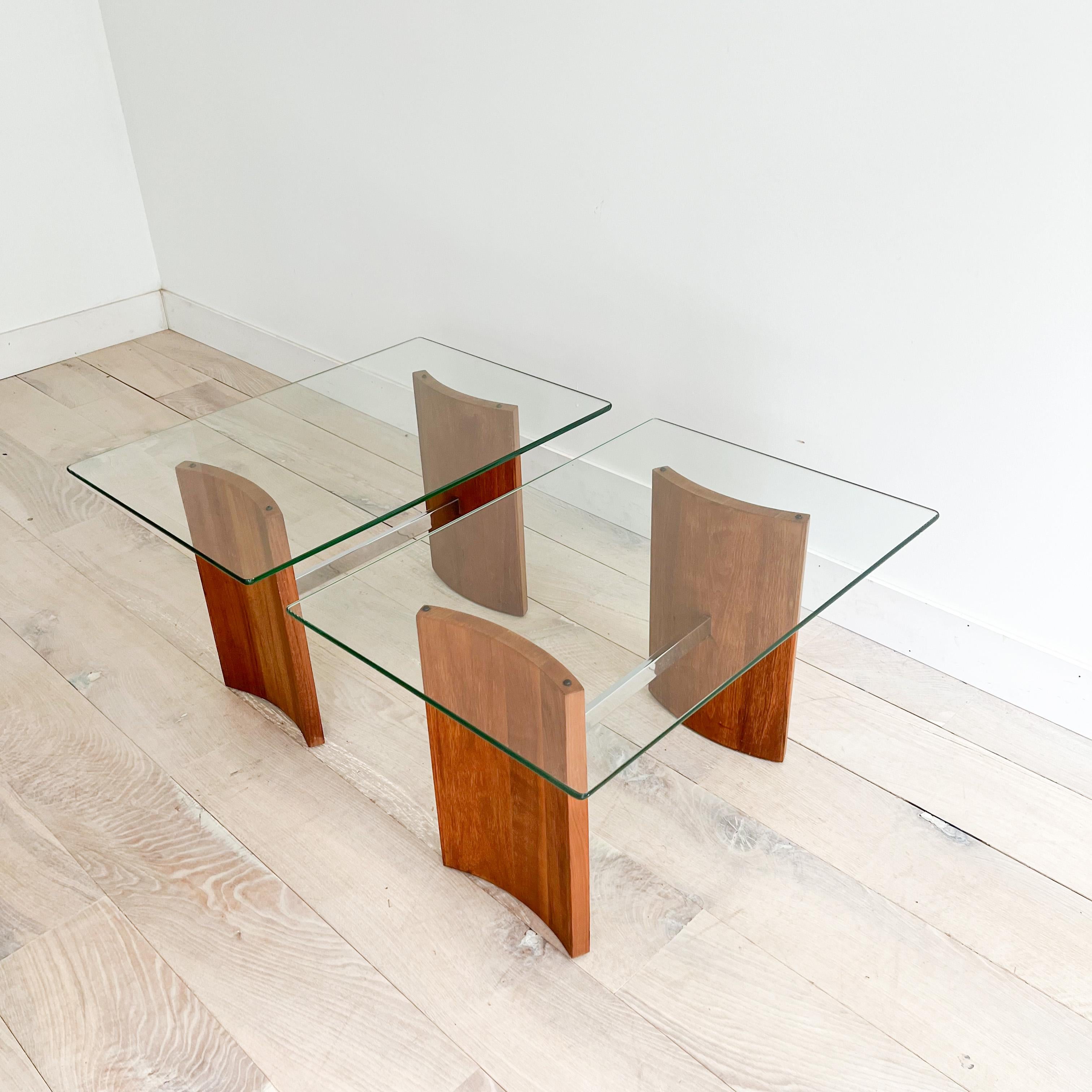 Pair of Vladimir Kagan Propeller End Tables In Good Condition For Sale In Asheville, NC