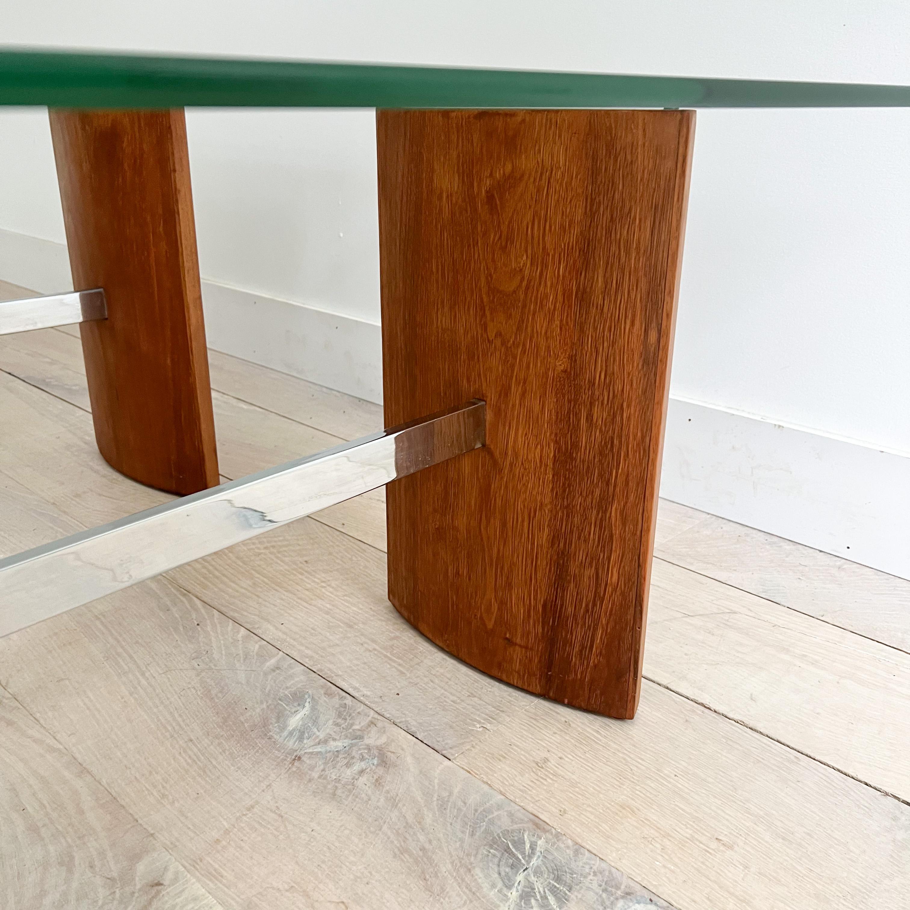 Mid-20th Century Pair of Vladimir Kagan Propeller End Tables For Sale