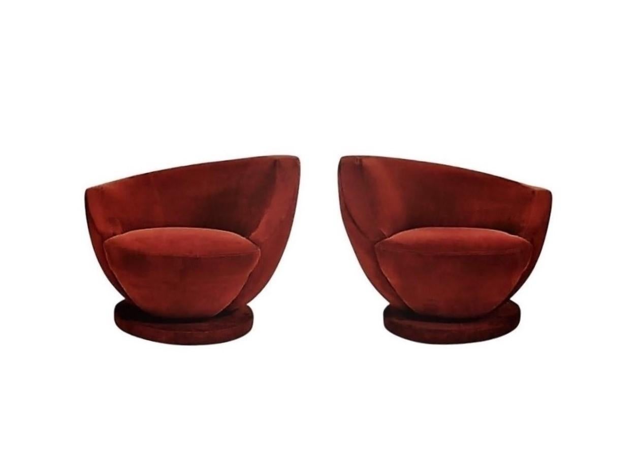 Pair of Vladimir Kagan Rare Swivel Lounge Chairs for Directional In Excellent Condition For Sale In Dallas, TX