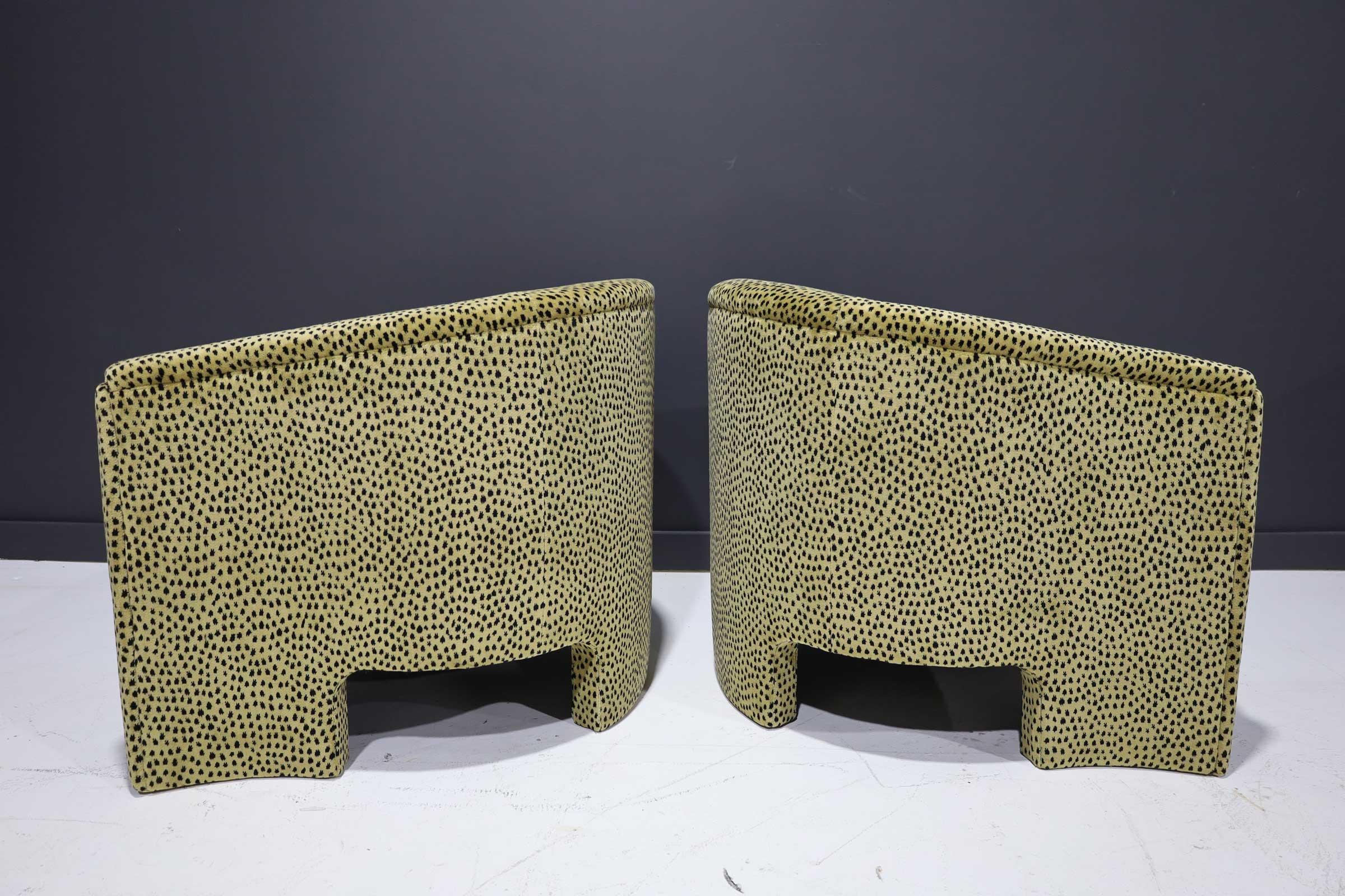 North American Pair of Mid Century Modern Tub Chairs in Cheetah Print Velvet For Sale