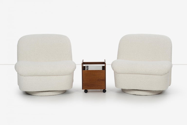 Bouclé Pair of Vladimir Kagan Swivel Lounge Chairs for Preview