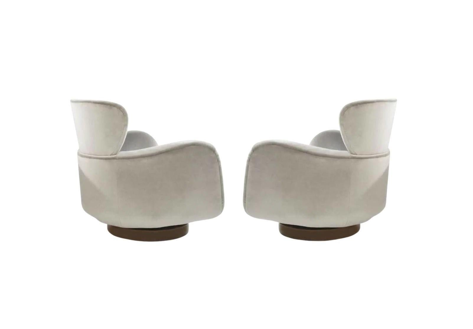 Pair of Vladimir Kagan Wingback Chairs For Sale 3