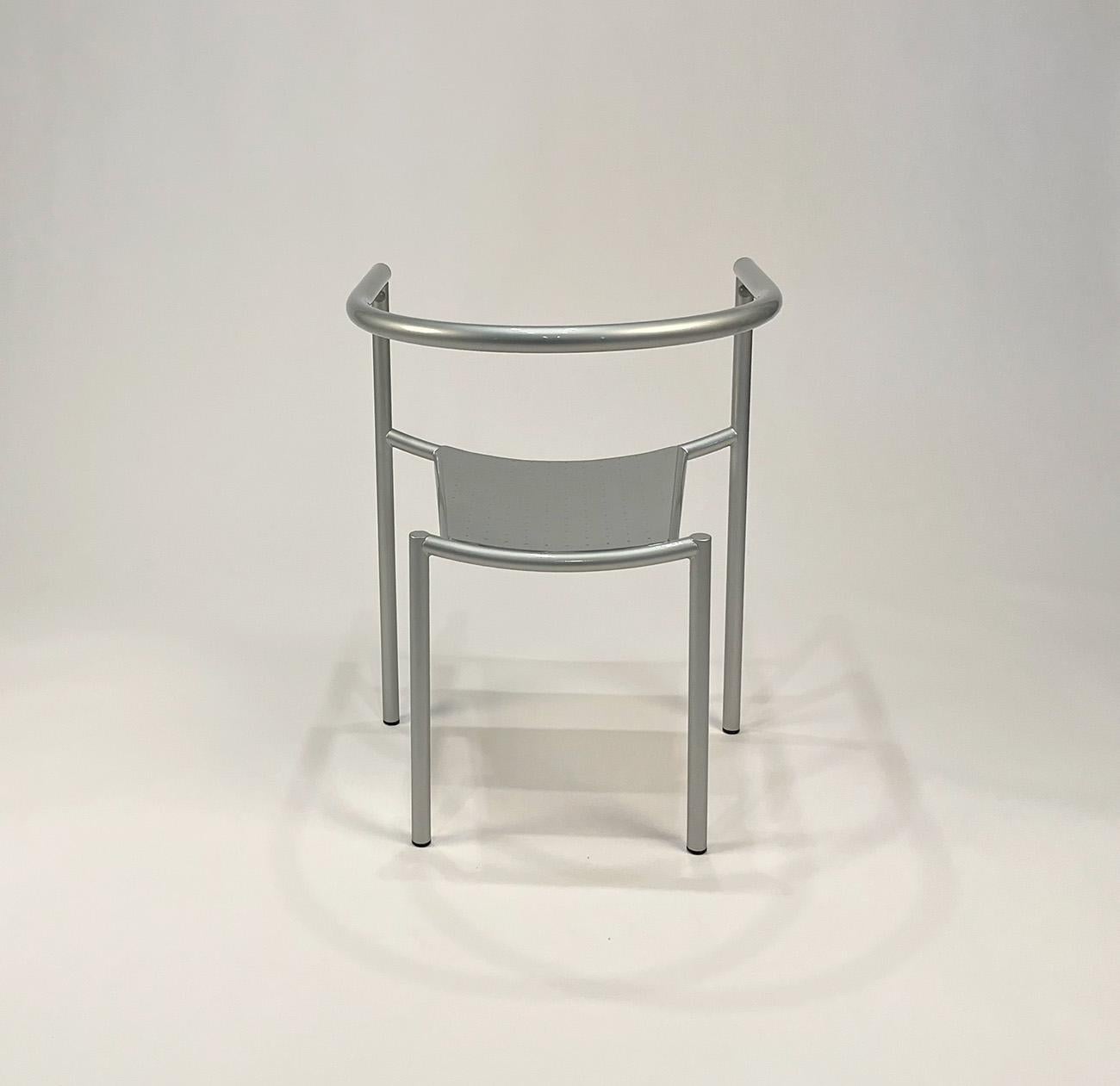 Metallo Coppia di sedie Von Vogelsang (impilabili) di Philippe Starck in vendita