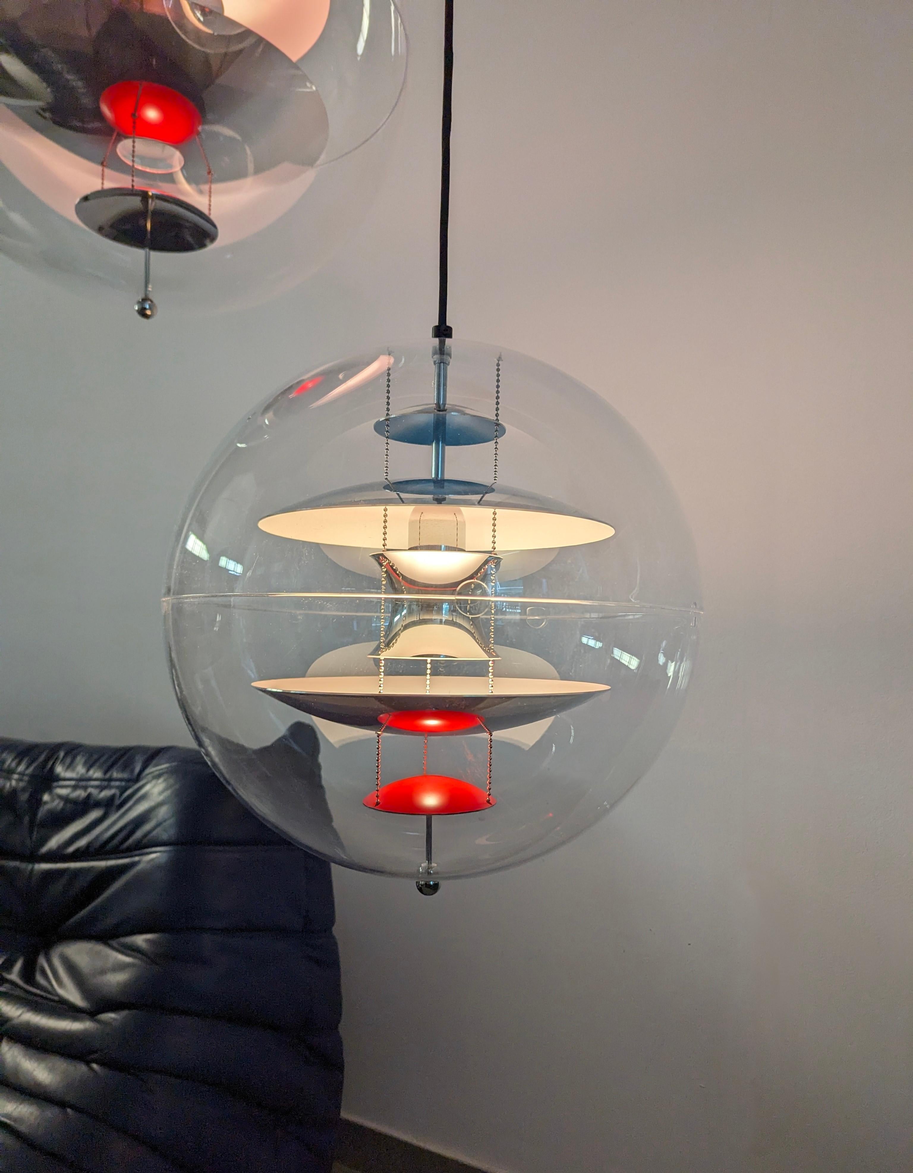Contemporary Pair of VP Globe lamps by Verner Panton For Sale